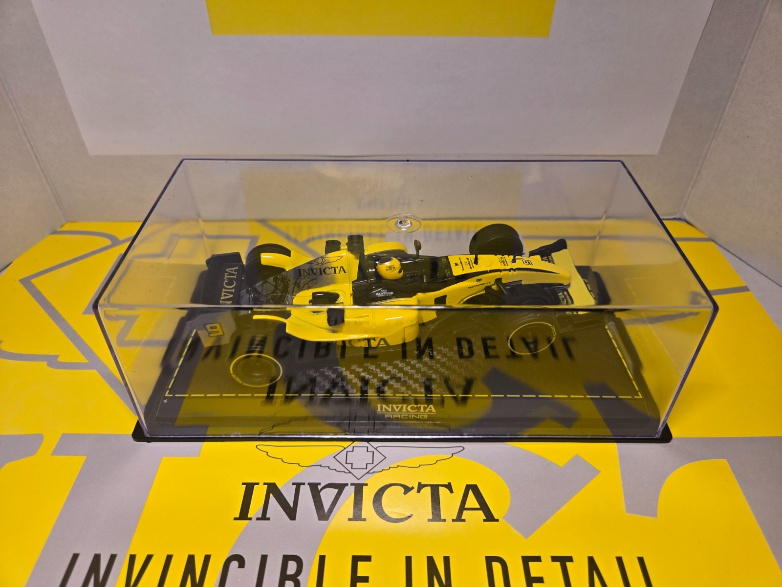 Invicta Special Edition Replica Racing Car w/ Invicta 44mm Speedway Bundle