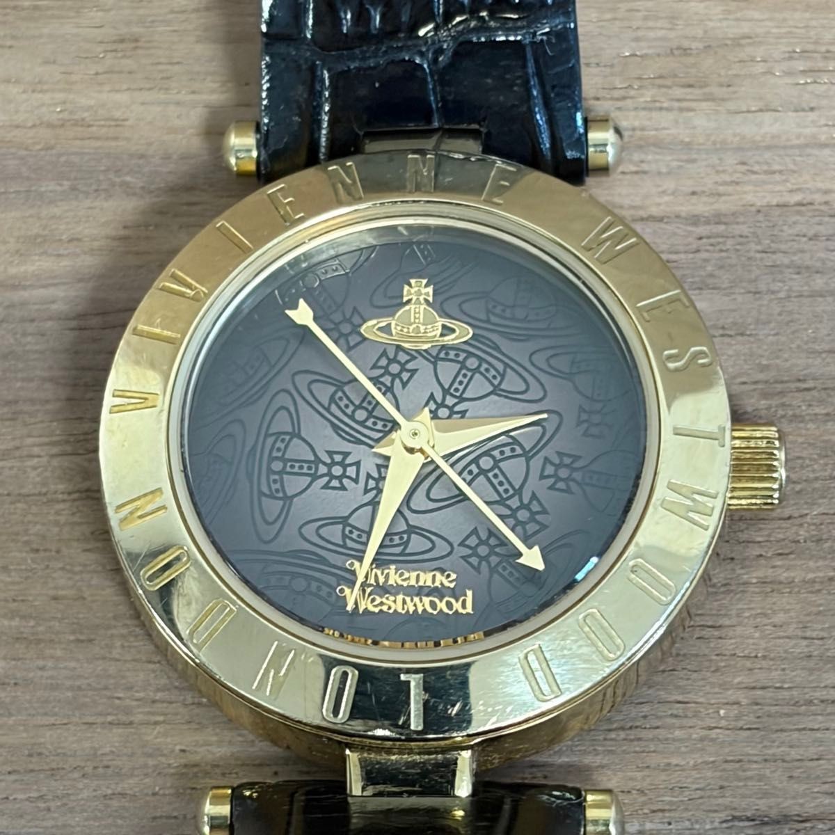 Excellent condition Vivienne Westwood wristwatch VV092BKBK