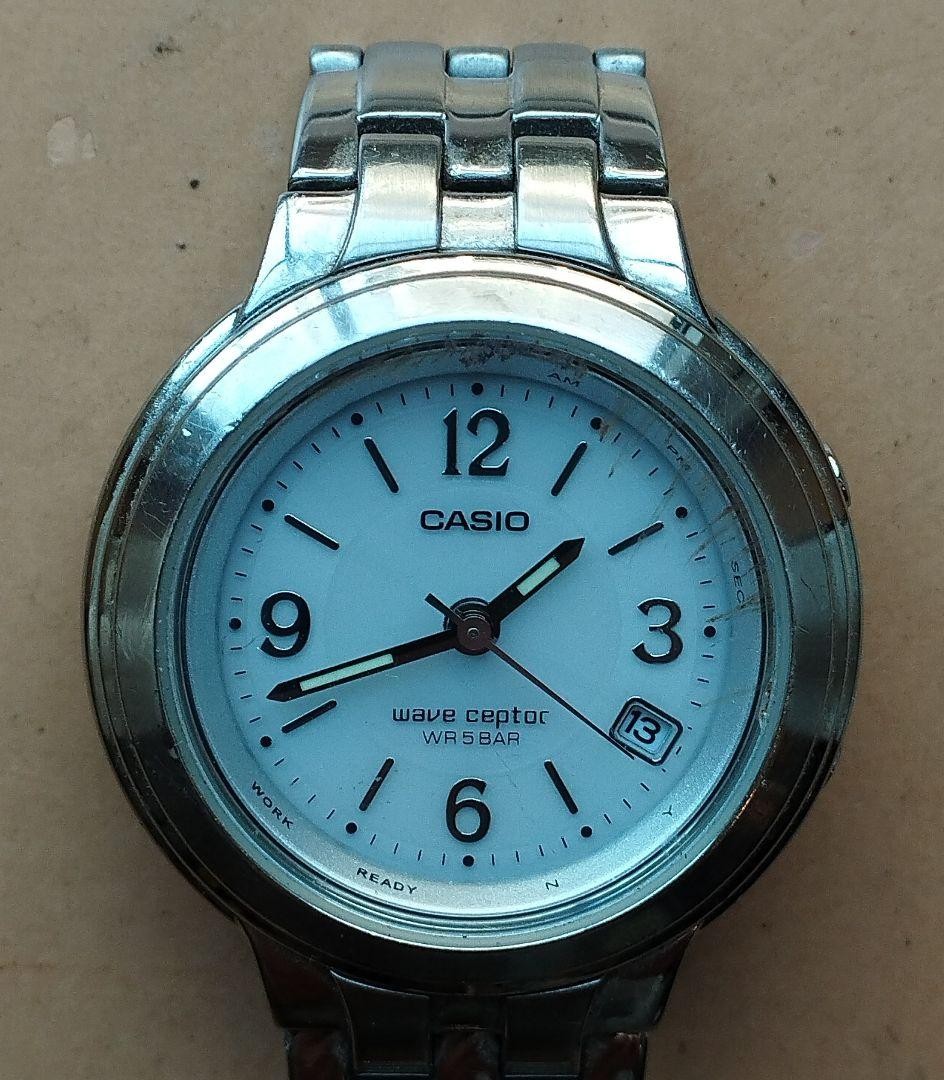 BR4 Casio Wave Ceptor Radio-Controlled Solar Watch with Date Display