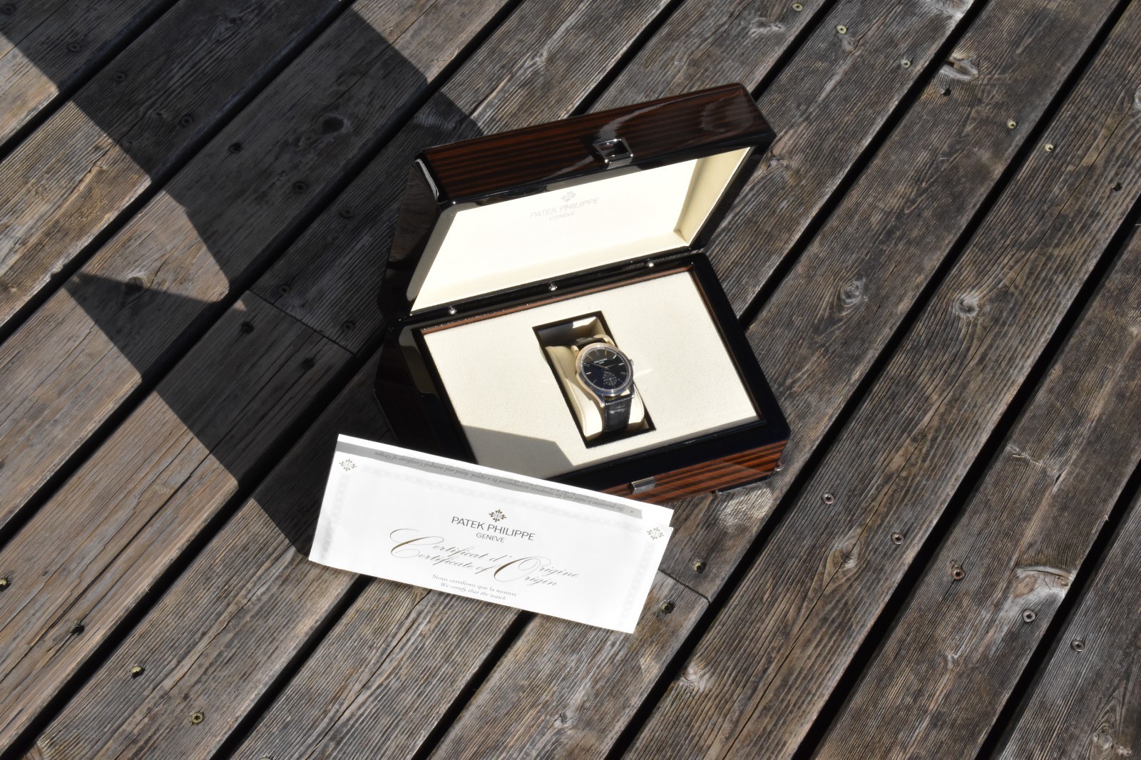 2022 Patek Philippe Calatrava 18K White Gold 39mm Grey Anthracite Dial 6119G B&P