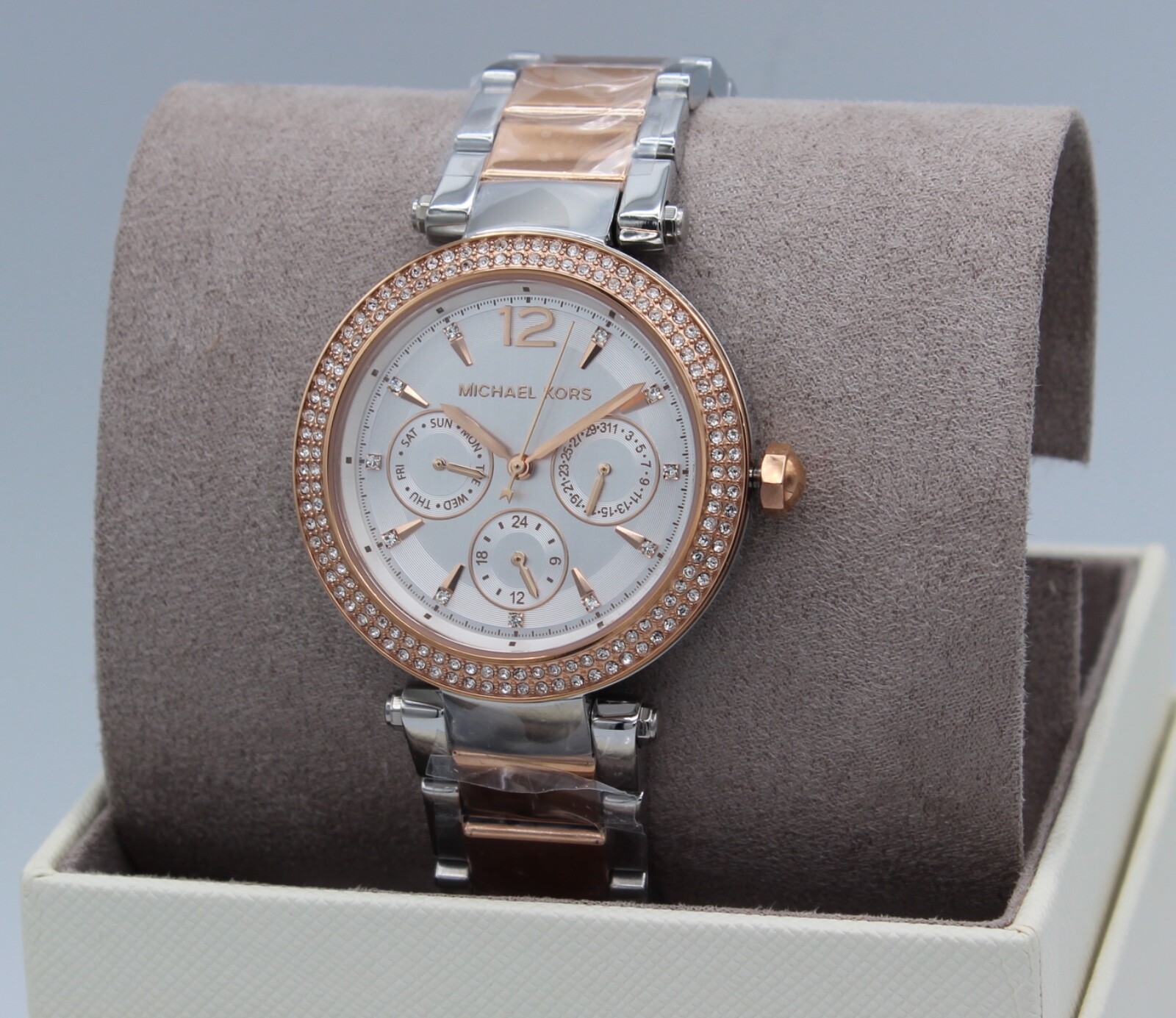 NEW AUTHENTIC MICHAEL KORS PARKER CHRONO SILVER ROSE GOLD MK6301 WOMEN’S WATCH