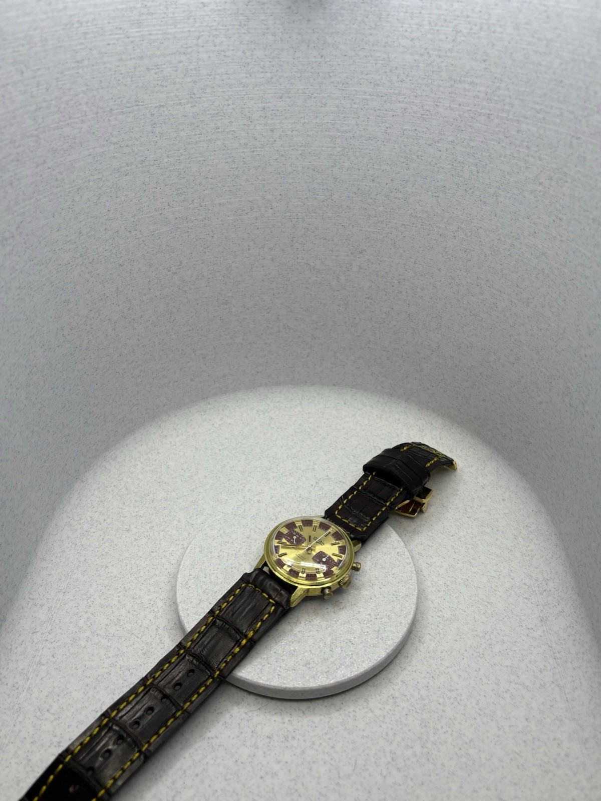Vtg Vulcain M82-301 Chronograph, Valjoux 7733, Alligator Strap by Dacia Leather