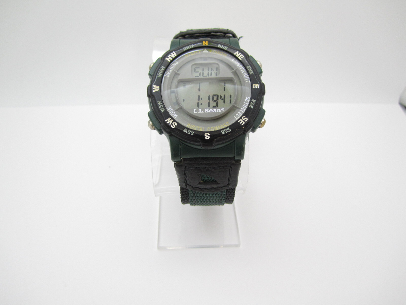 Men’s Freestyle LL Bean Quartz WR Digital Compass Outdoor Round Watch (G154)