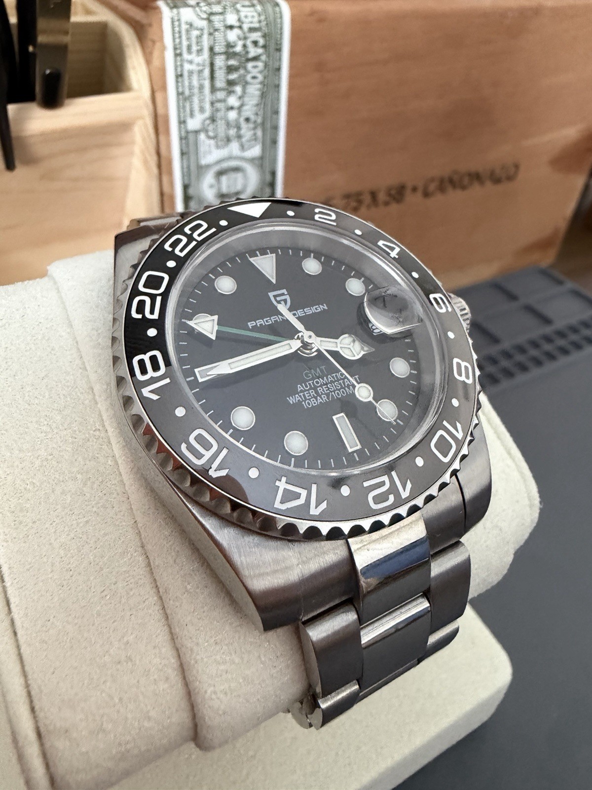 Pagani Design GMT Automatic Men’s Diver Watch Black Dial 100m SS Bracelet