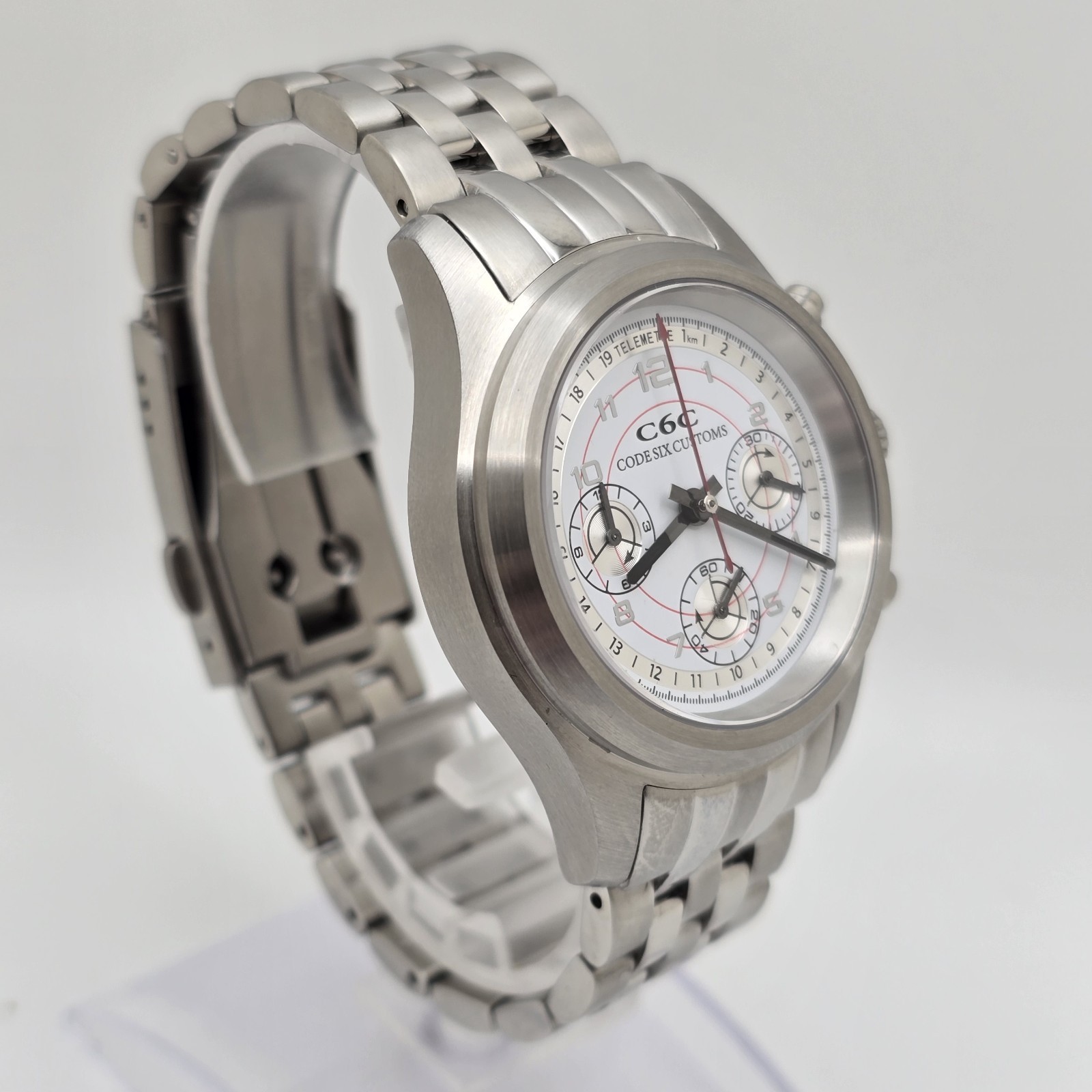 Custom-Built Mecha-Quartz Watch – 38mm Retro Telemetre Chronograph