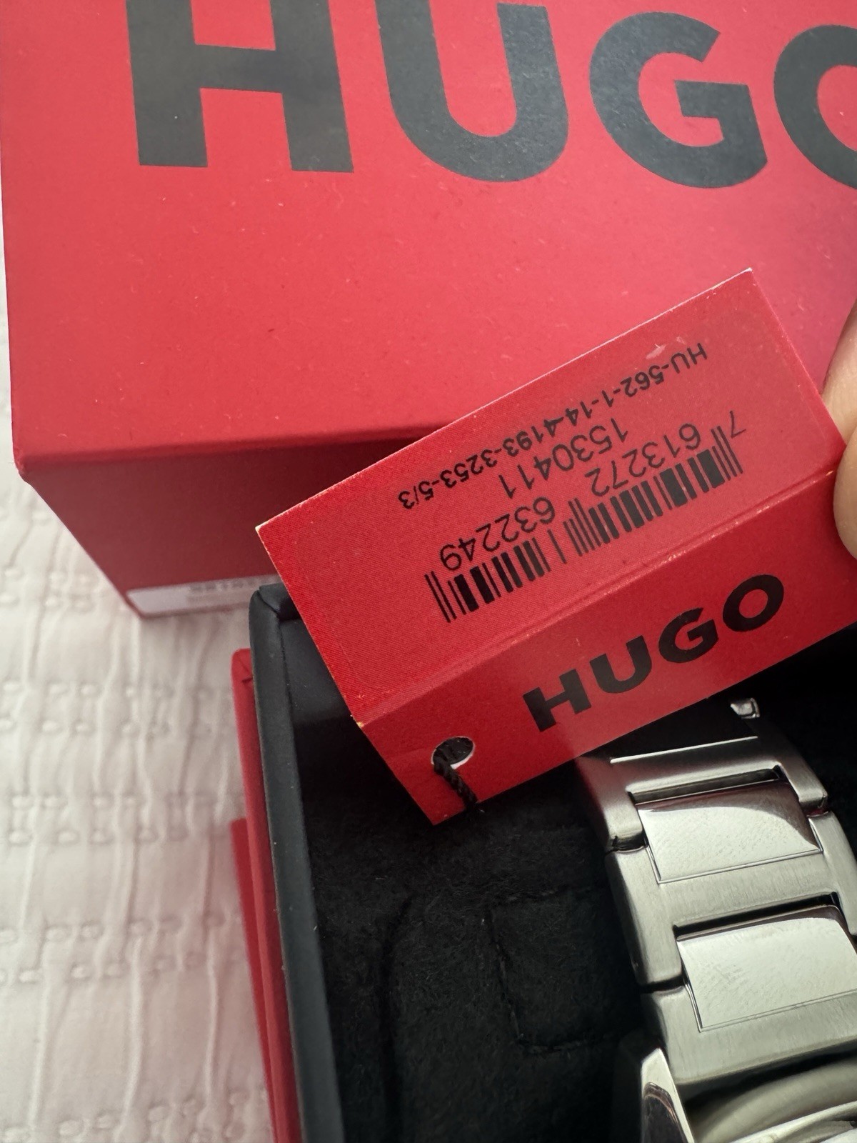 HUGO Boss Men’s #Smash Black Ion Plated Bracelet Watch 43mm Black Dial Gold 3ATM