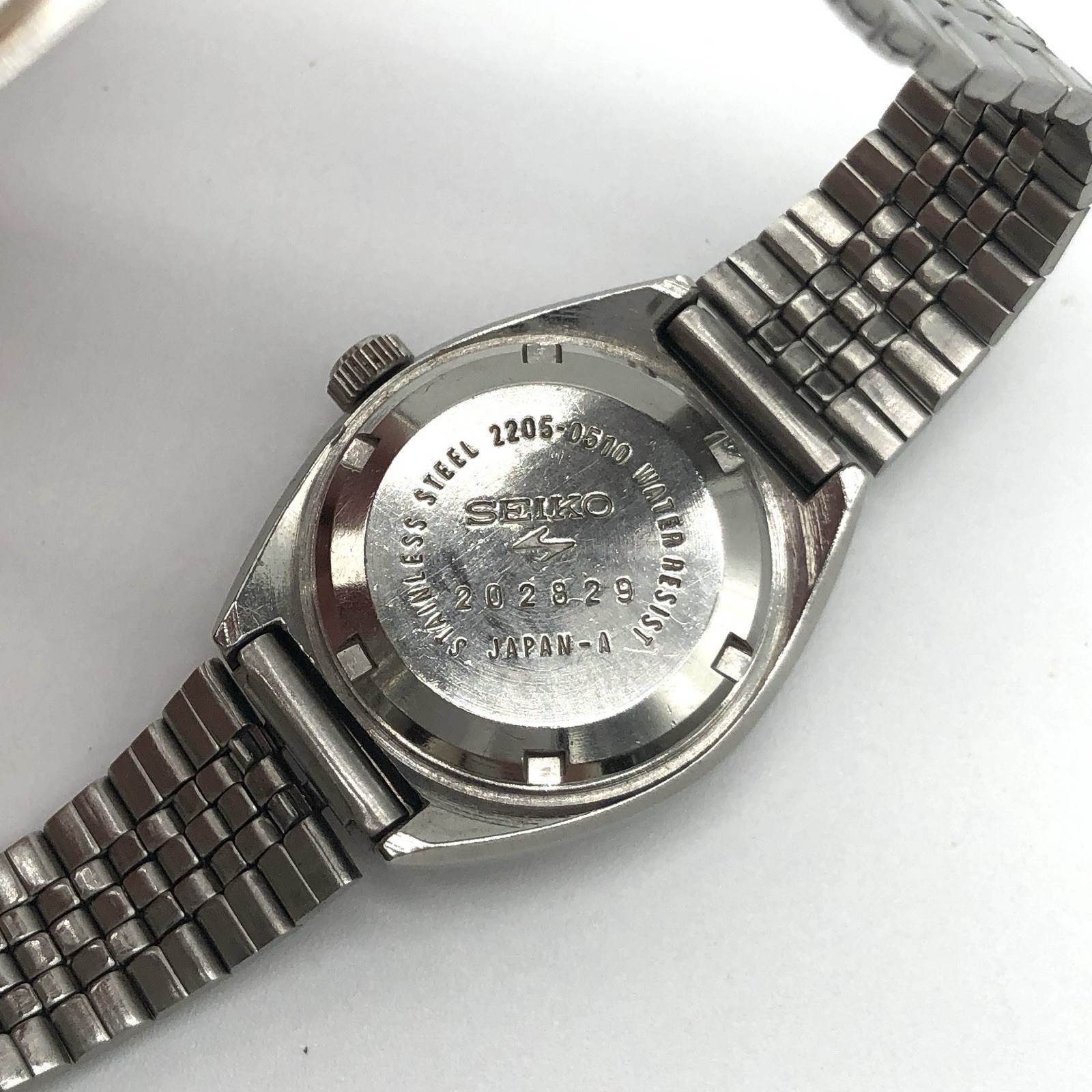 Vintage Seiko Automatic 17 Jewels 2205-0510 Blue Dial Unisex Watch Used