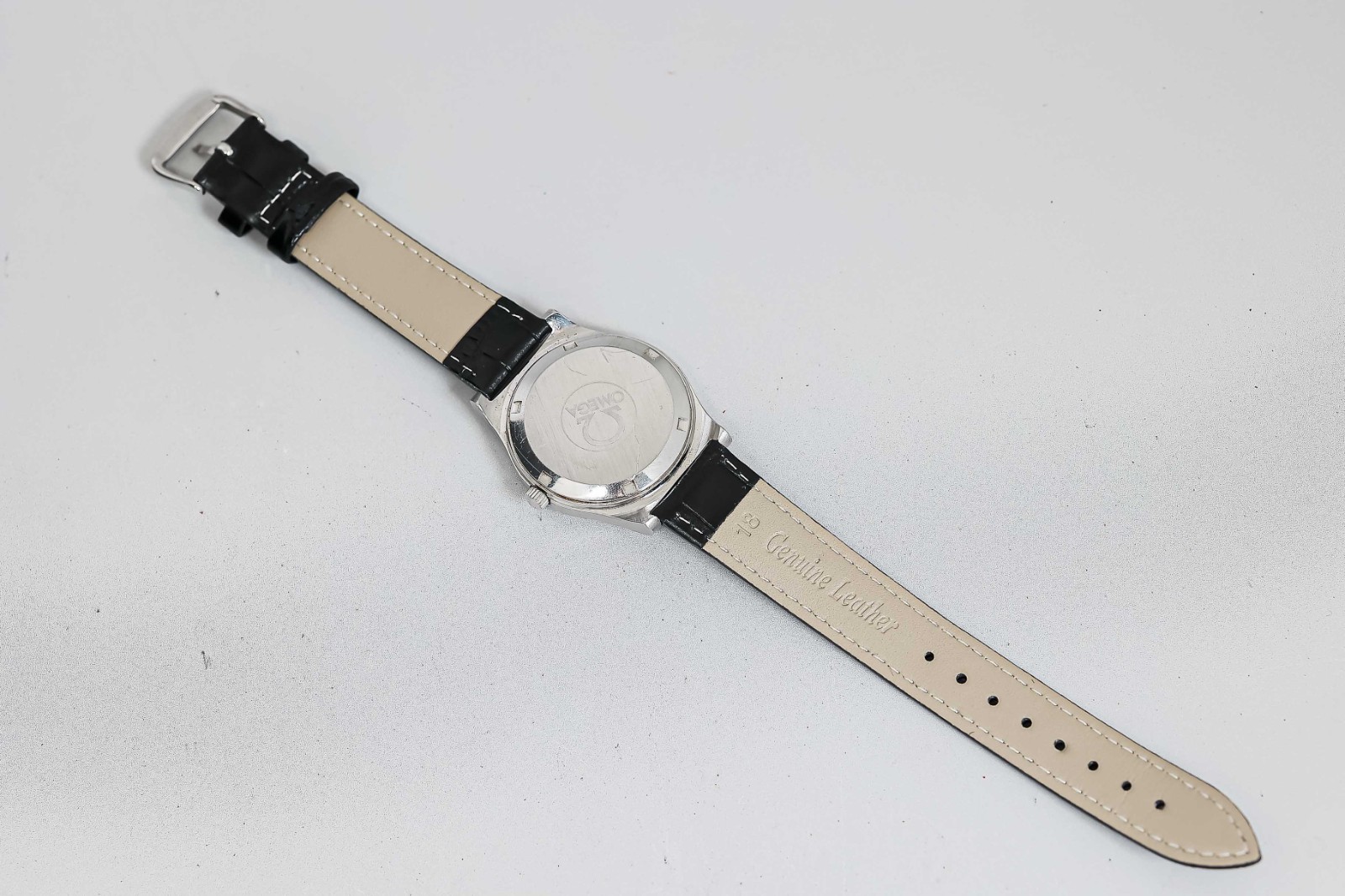 **Working! for As-is** Vintage OMEGA Geneve Cal.1012 Automatic Silver 36mm Men’s