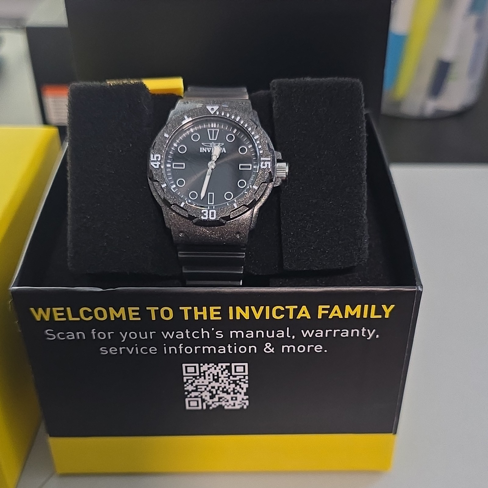 Invicta Sport Analog Black Dial Stainless Case Silicone Strap Unidirectional