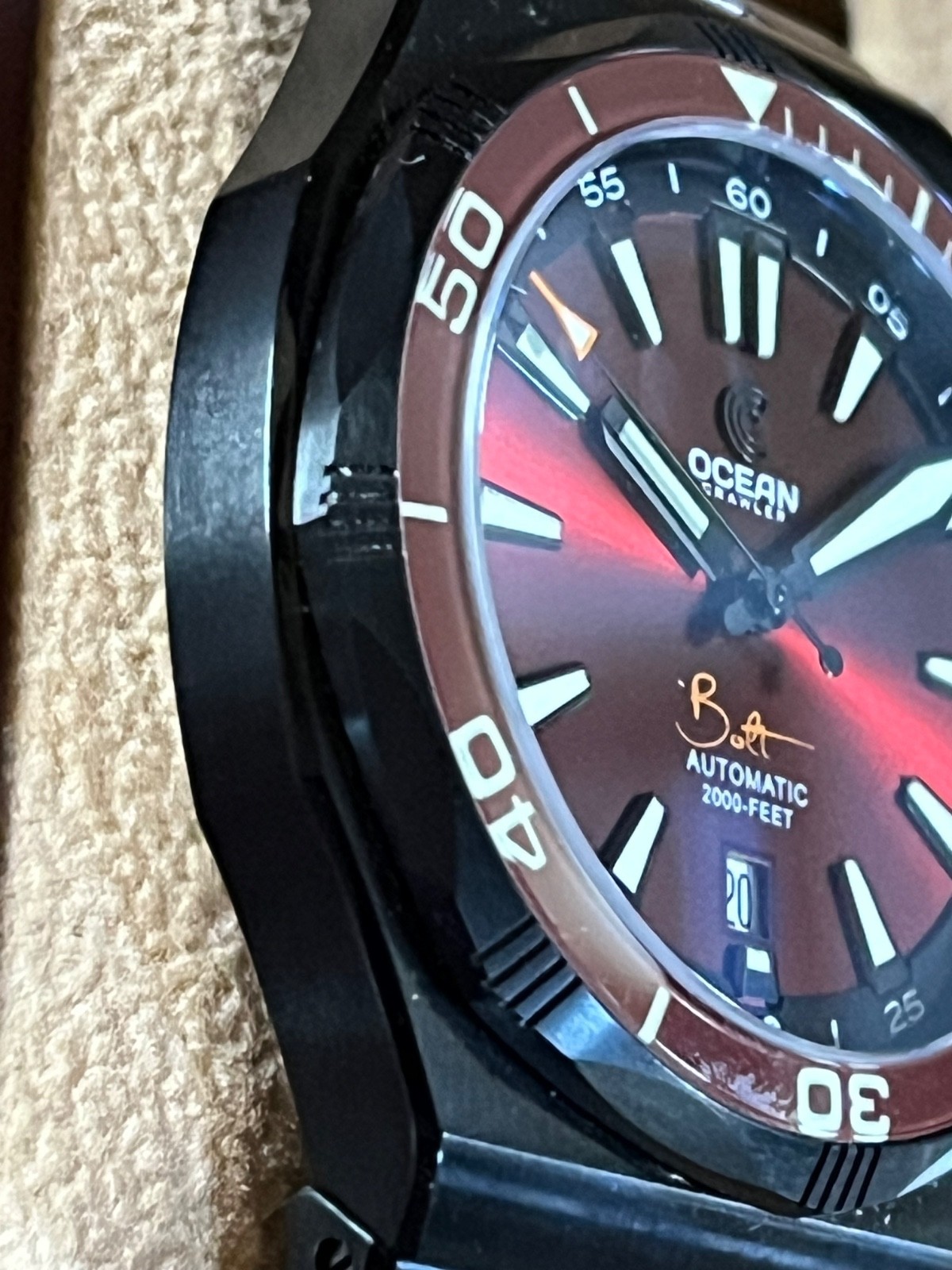 Ocean Crawler Bolt DLC – Red Automatic Men’s Watch