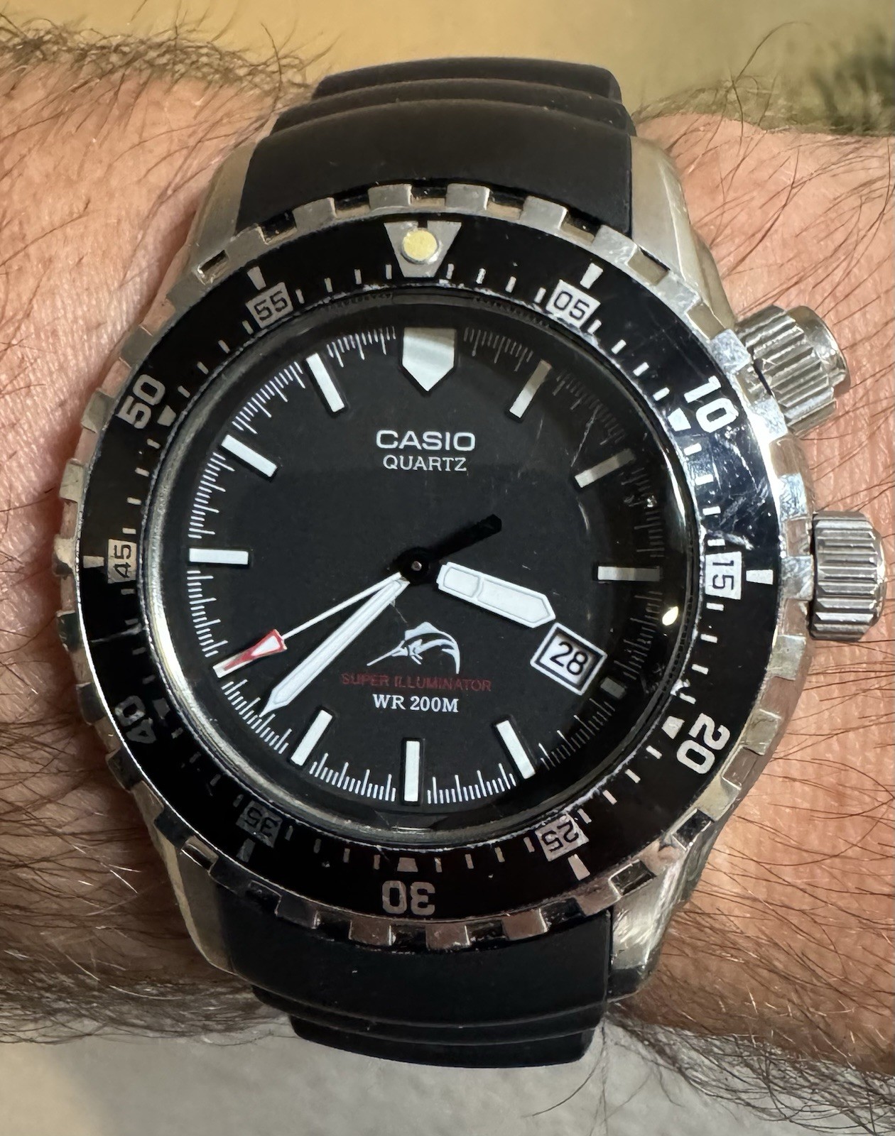 Casio Men’s MDV-102 Super Illuminator Sports Marlin Diver Watch