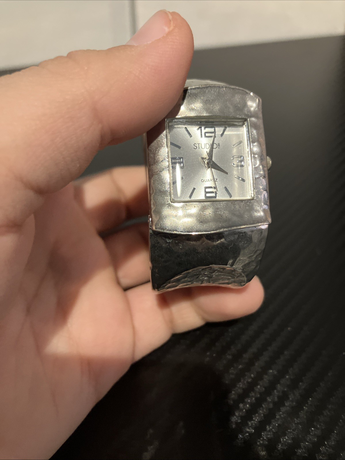 Studio Time STD2558 Hammered Quartz Women’s Watch – Bad Battery