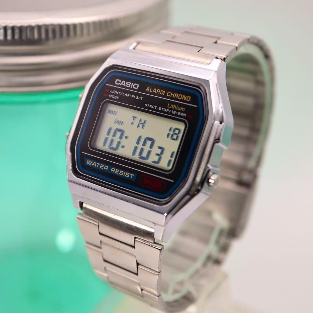 Excellent condition CASIO Digital Silver Quartz Men’s Watch 1125