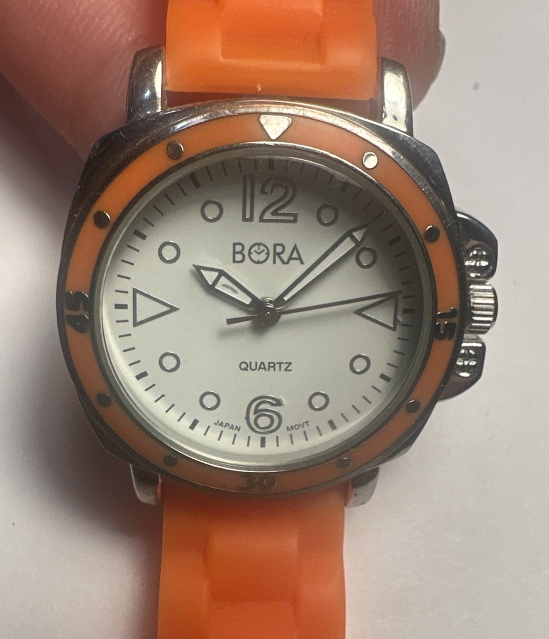 BORA watch Orange Bezel and Orange SILICONE RUBBER BAND – New Battery