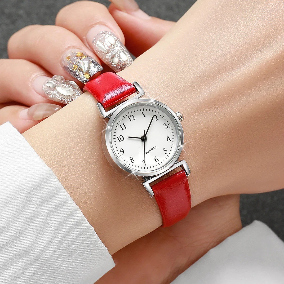 Small Dial Women’s Watch – Simple Leather Band, Analog Quartz Wristwatch,Fashion