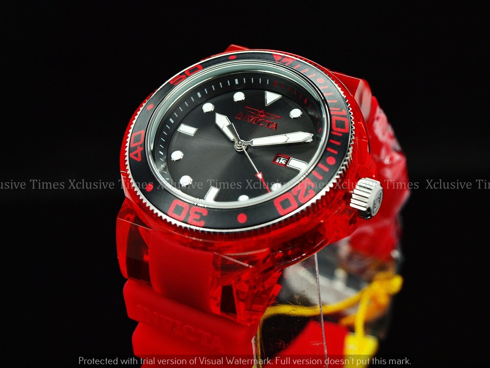 Invicta Men’s 52mm GRAND PRO DIVER ANATOMIC Red Clear Case Strap SS Watch