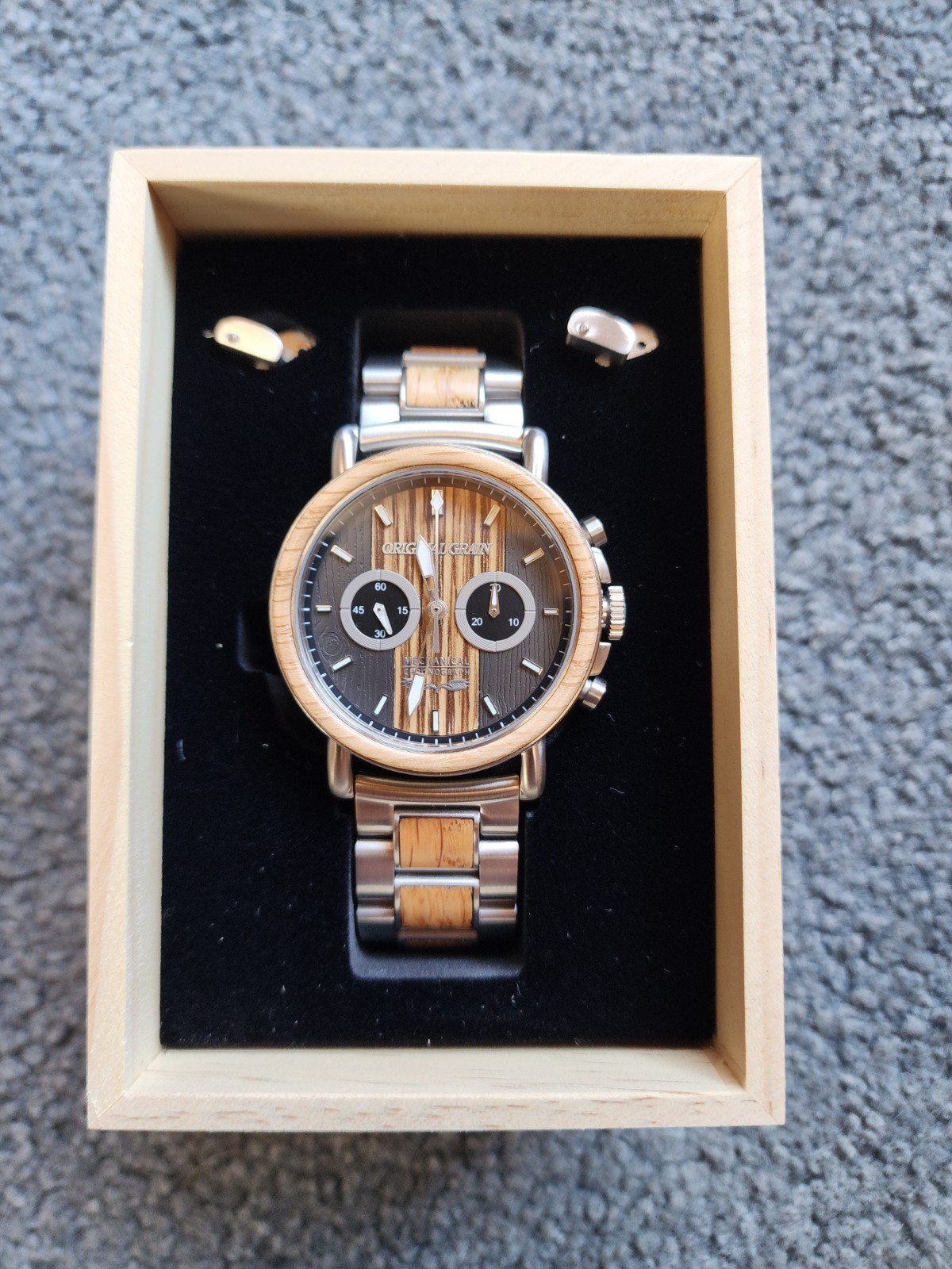 Original Grain Brewmaster Mechanical Chronograph 44mm Wood Watch Box/Papers LN