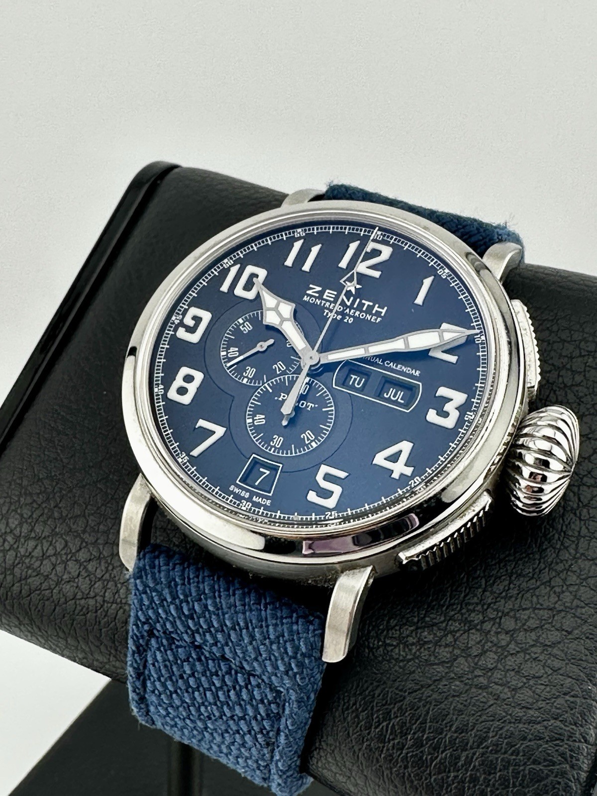 ZENITH Pilot Montre d’Aeronef Type 20 Annual Calendar 03.2430.4054 48mm COMPLETE