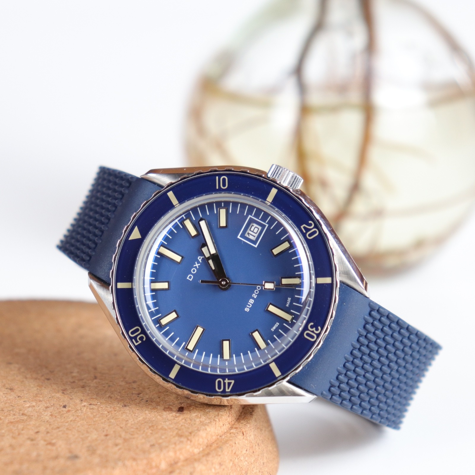 Doxa Sub 200 Caribbean | Box & Papers | 42mm | Ref. 796.10.201.10