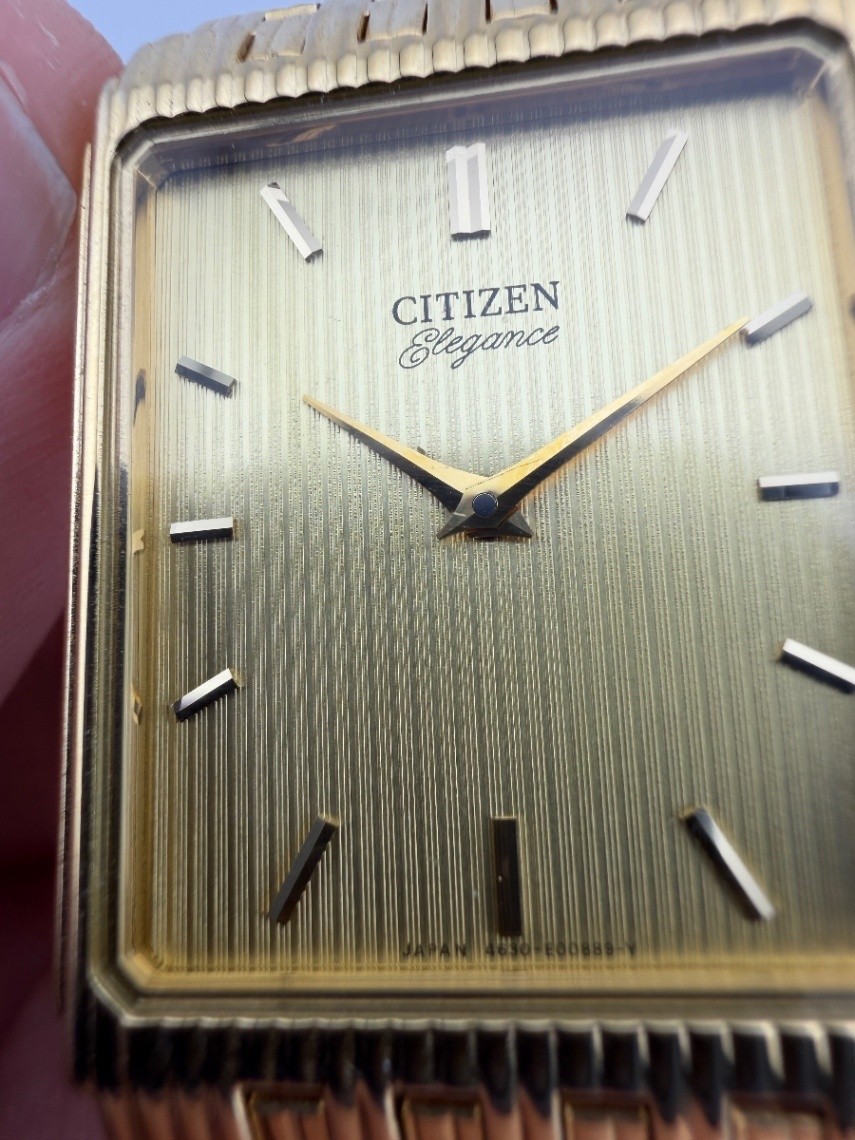 Citizen Elegance Gold Tank Rectangular Quartz Wristwatch 26mm Integrated 4620