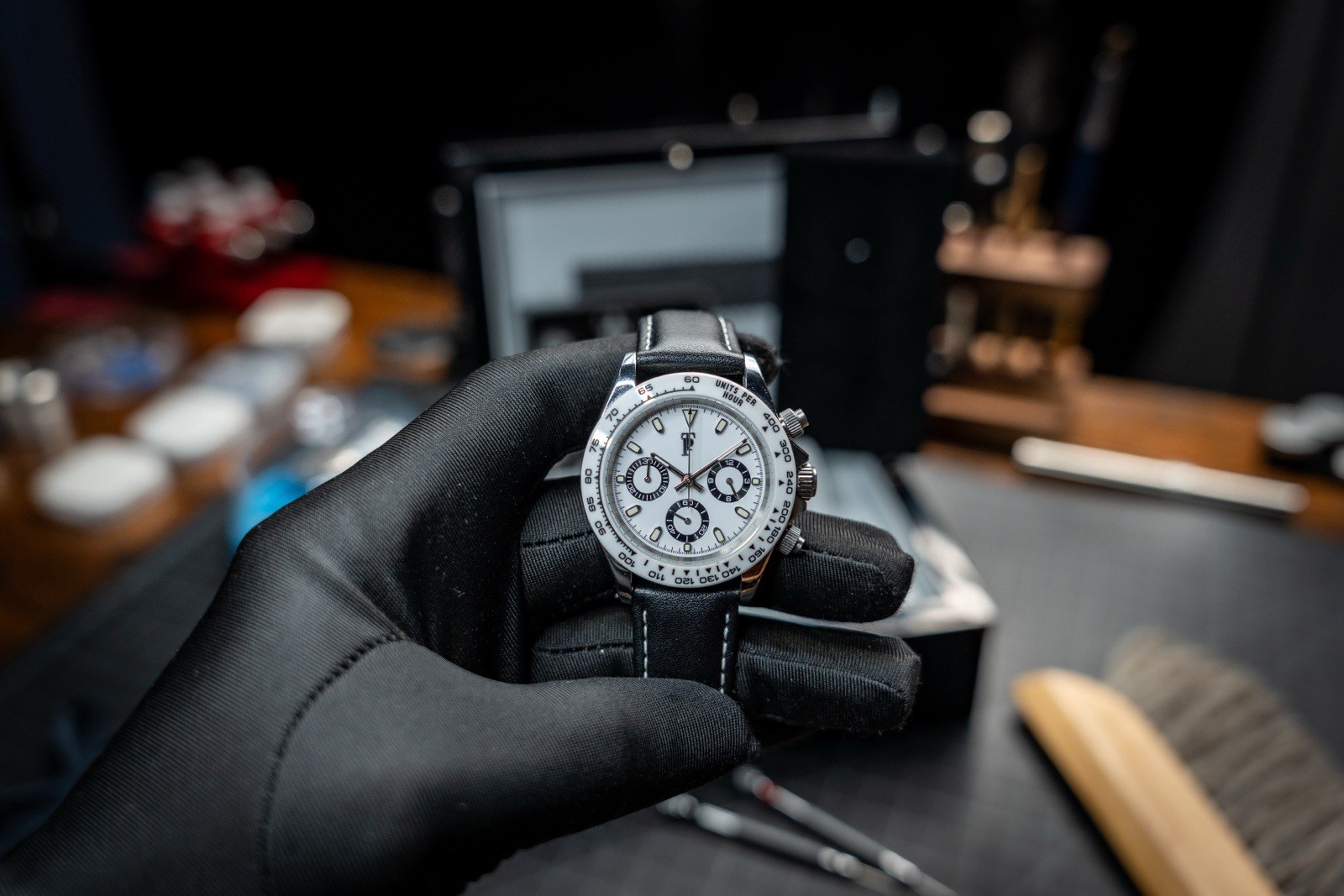 Time Panda Precision Chronograph VK63 White Panda – Sapphire Crystal – Full Kit