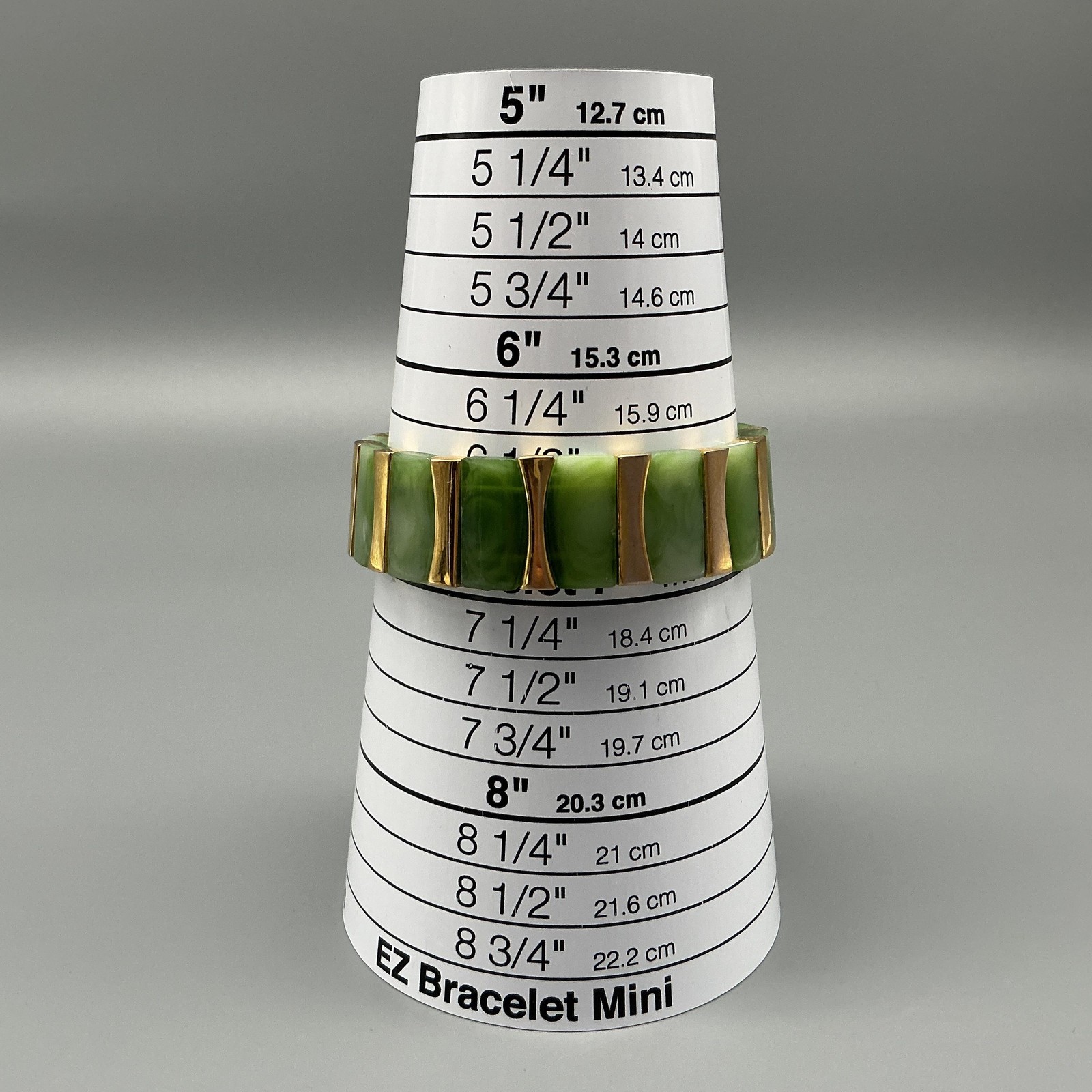 Joan Rivers Classics Womens Watch 25mm Green Resin Stretch Bracelet New Battery
