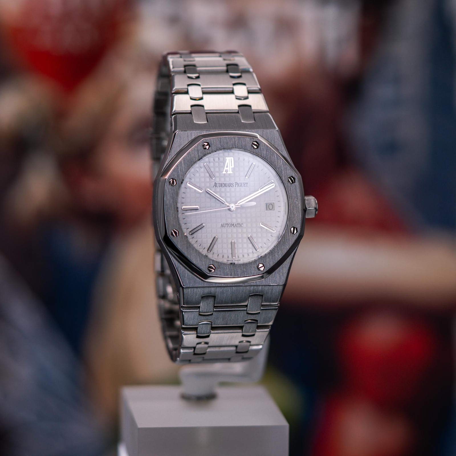 Audemars Piguet Royal Oak 39mm Grande Tapisserie White Dial 15300ST.OO.1220ST.01