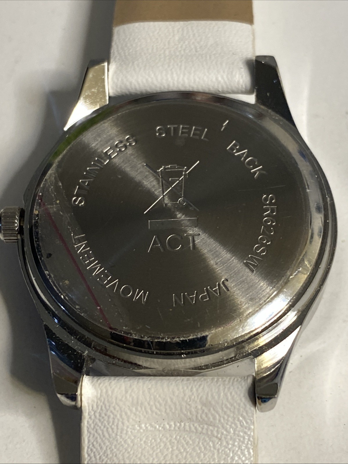 Unbranded Watch diamond Face White Band New Battery