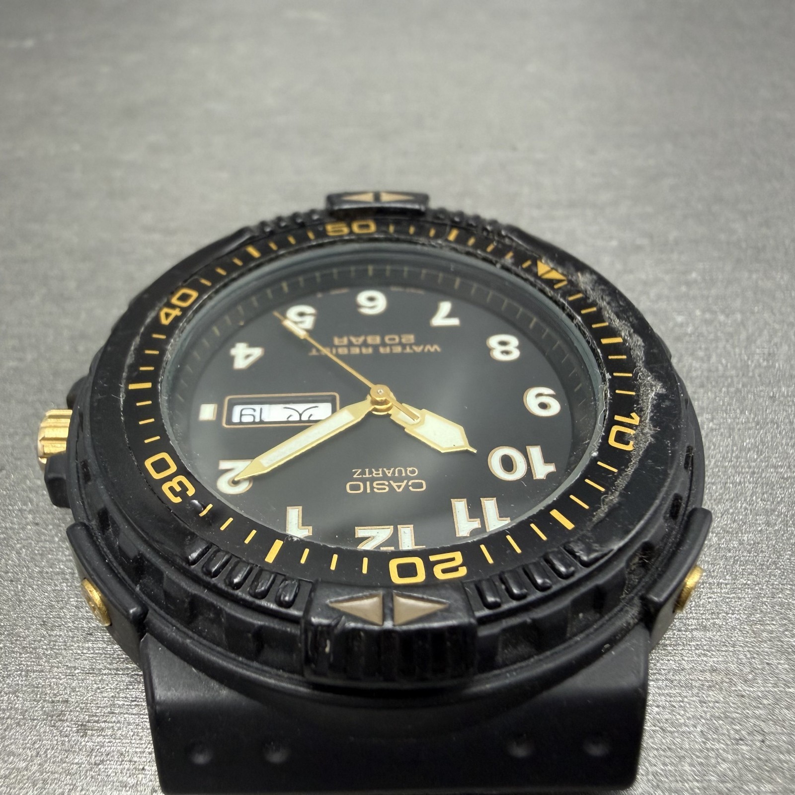 Casio Dive Watch Men 43mm Black Dial Black Tone Daydate MRD-201W New Battery