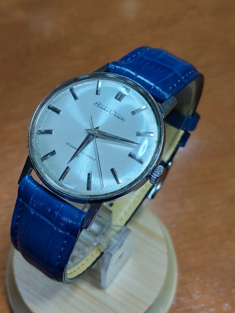 Seiko Crown Manual Wind Wristwatch 21 Jewels OH Completed October 2023