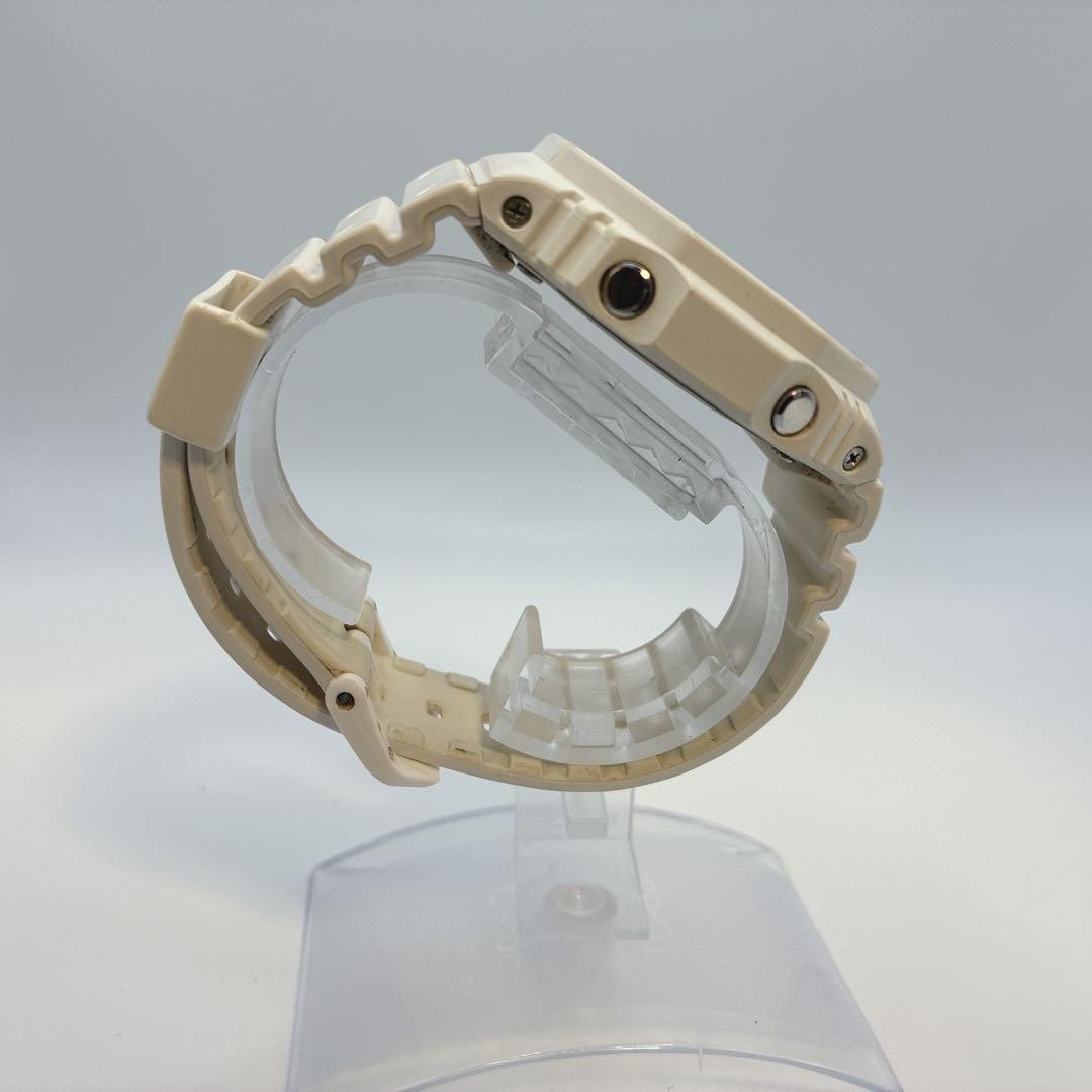 Casio G-Shock DW5600E-1V Digital White Men’s Watch Used G706