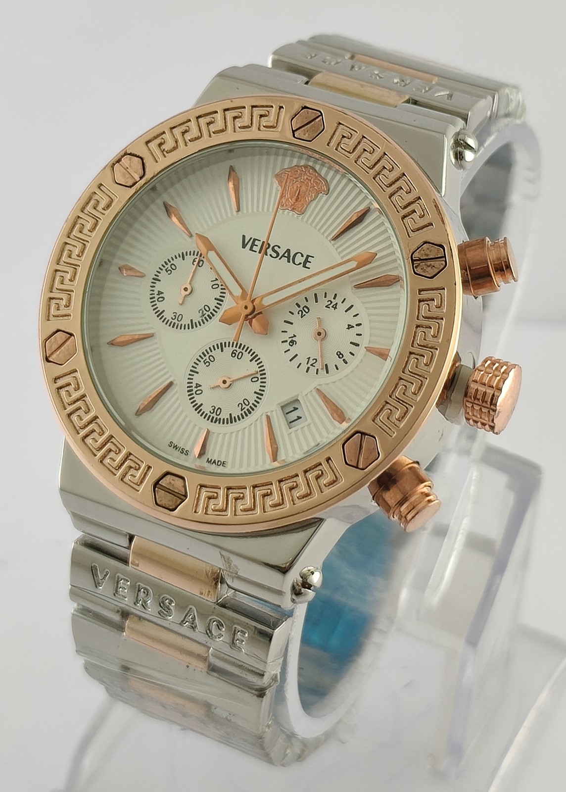 Versace Quartz Chronograph White Dial “Date” Steel Band Men Wristwatch Pre-Owned
