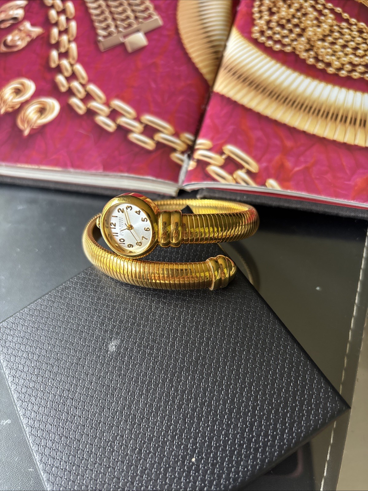 JOAN RIVERS CLASSICS COLLECTION NWOT GOLD-PLATED SNAKE COIL WATCH☆VTG ☆NEW BATT