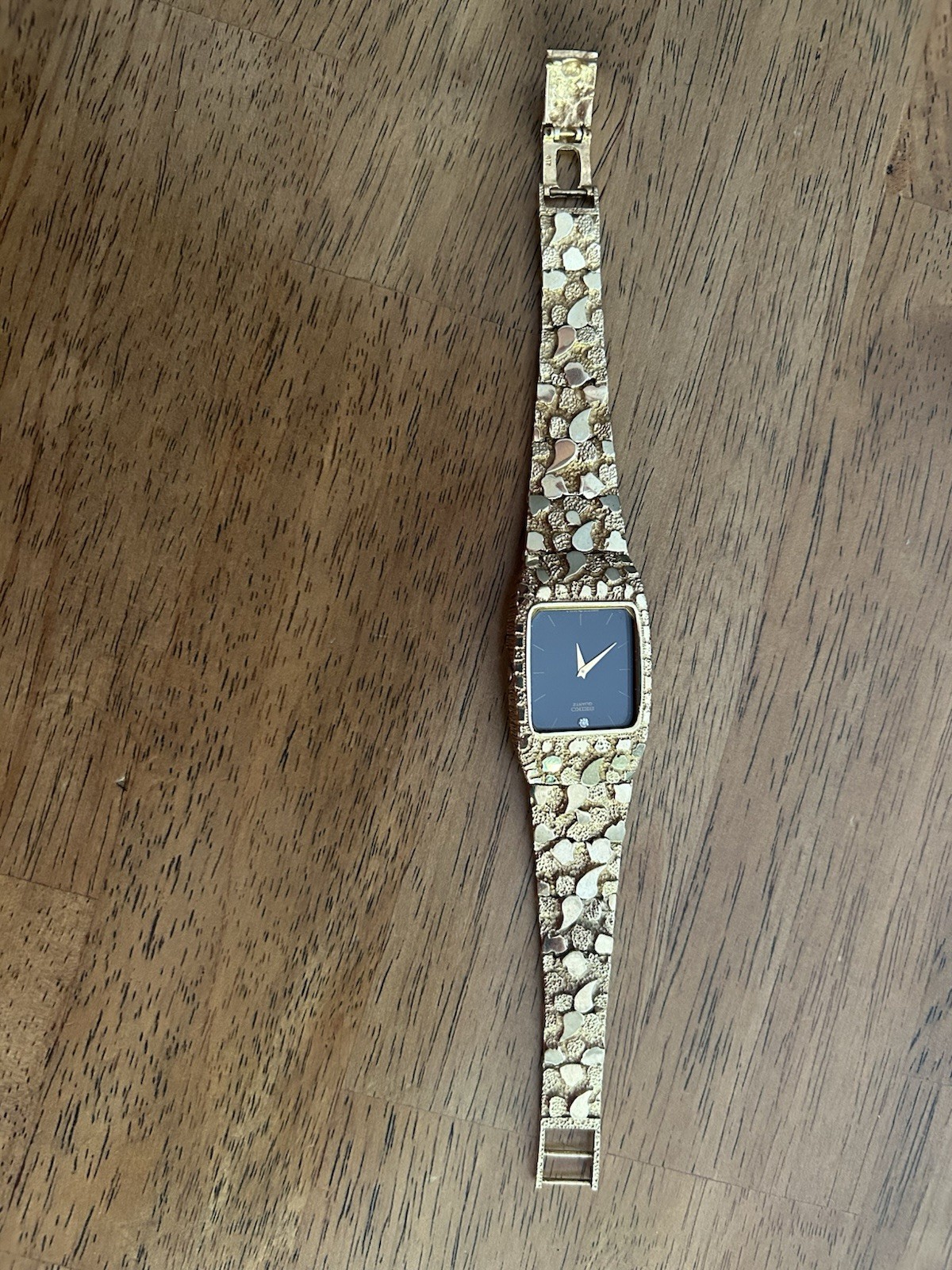 Seiko Men’s 10 kt Gold Square Black Dial Quartz Bracelet. 44 plus grams