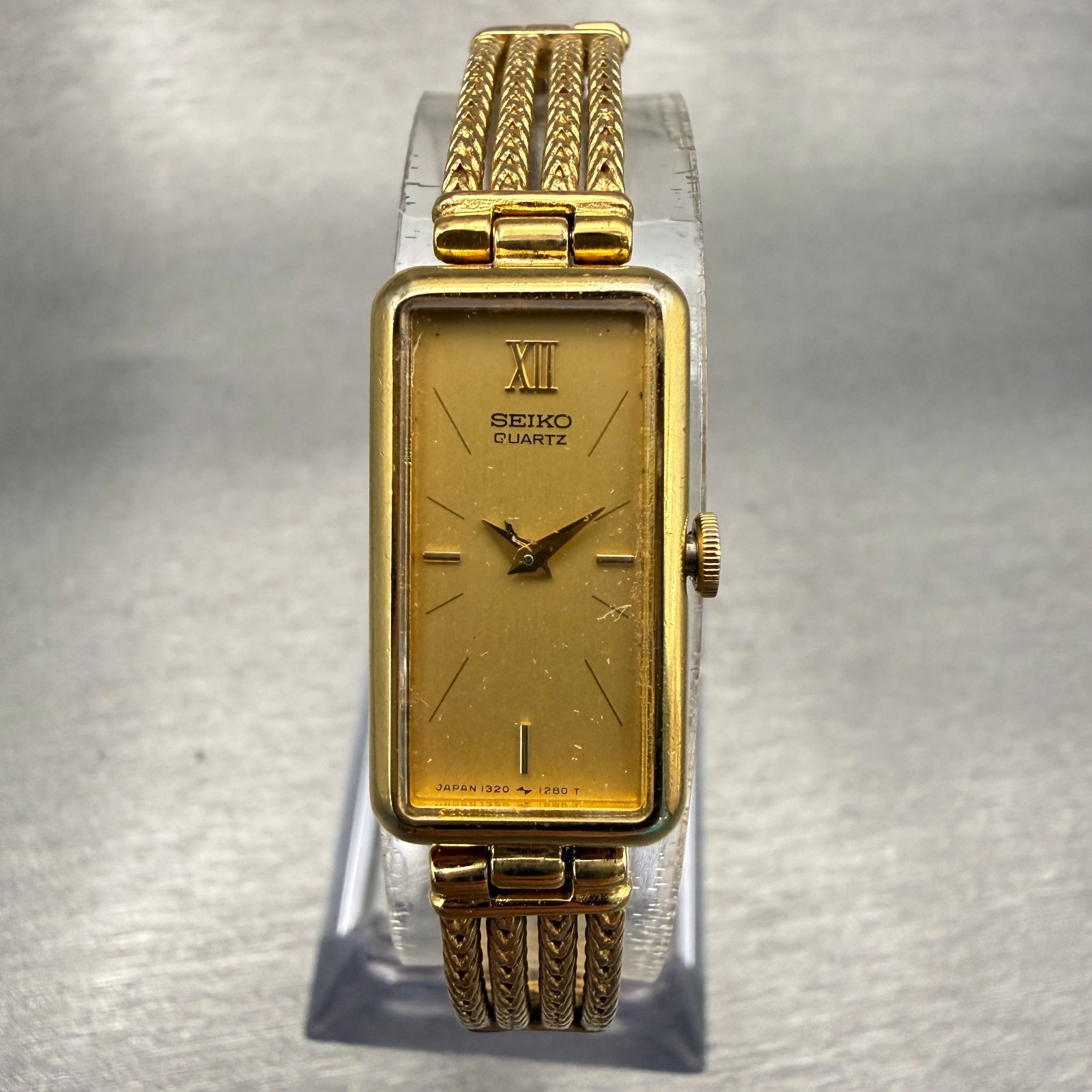 Seiko Tank Watch Women 13mm Gold Dial Gold Tone Rectangle 1320-5979 New Battery