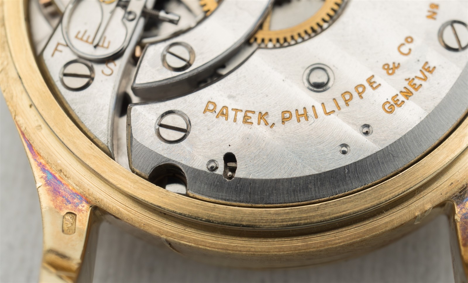 Patek Philippe Ref. 96 Calatrava 1950s Vintage 18K Gold Watch 12-400 Movement