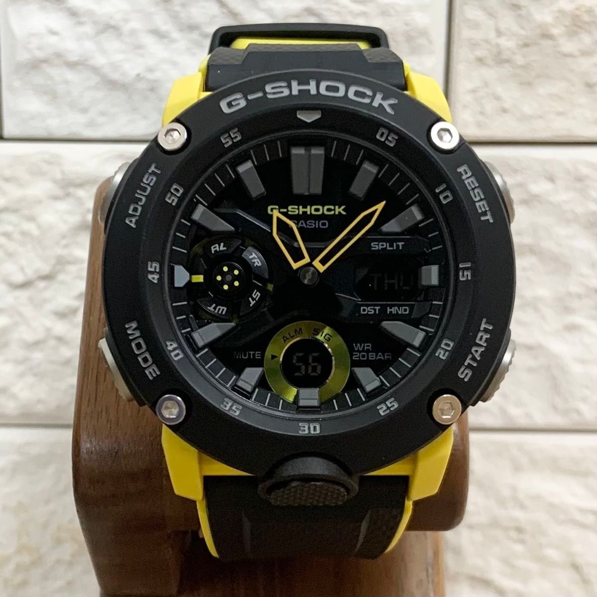 CASIO G SHOCK GA 2000 Analog Digital Ana Digi Men’s Wristwatch Yellow Super Illu