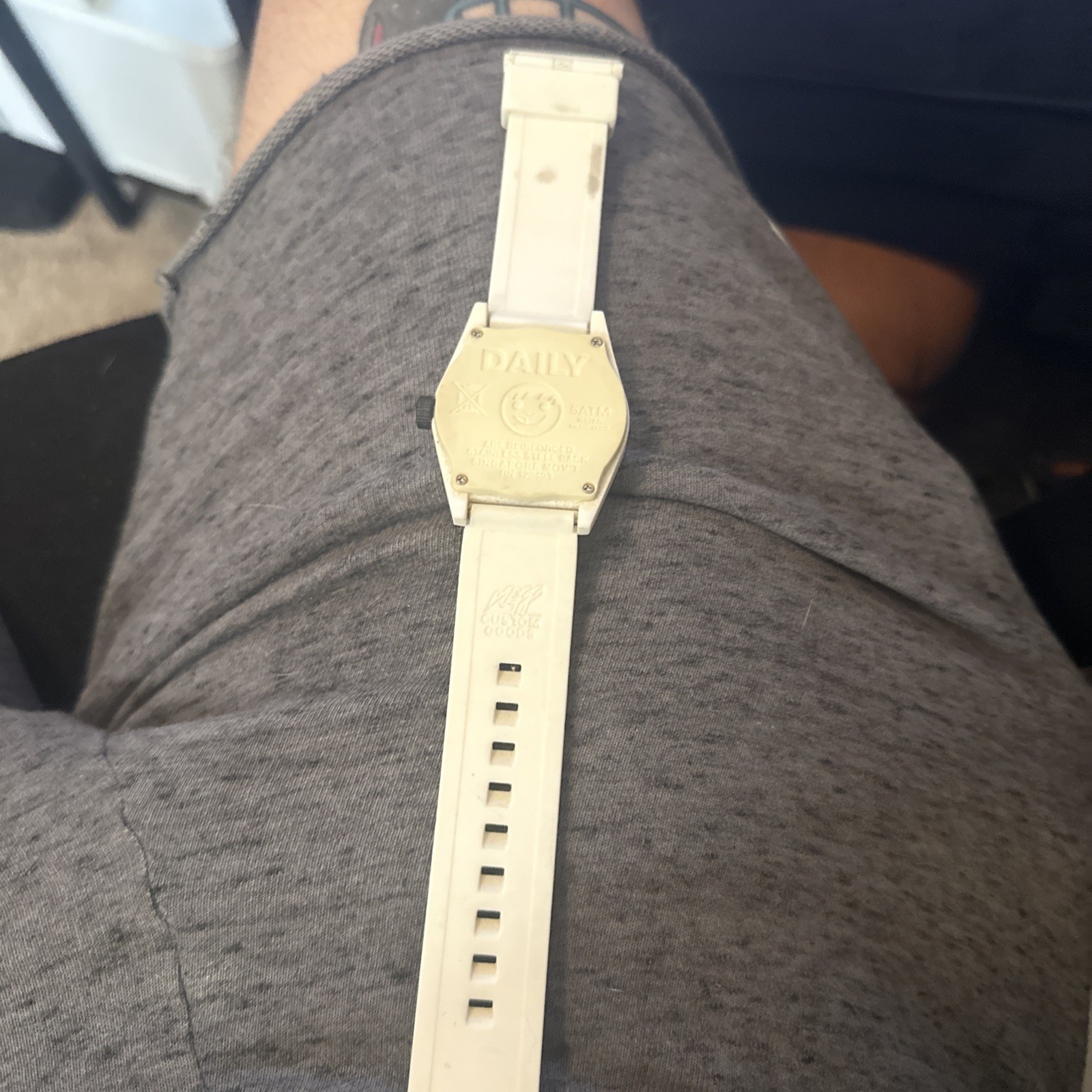 Neff Daily Watch Sucka Character White Black Skater Unisex