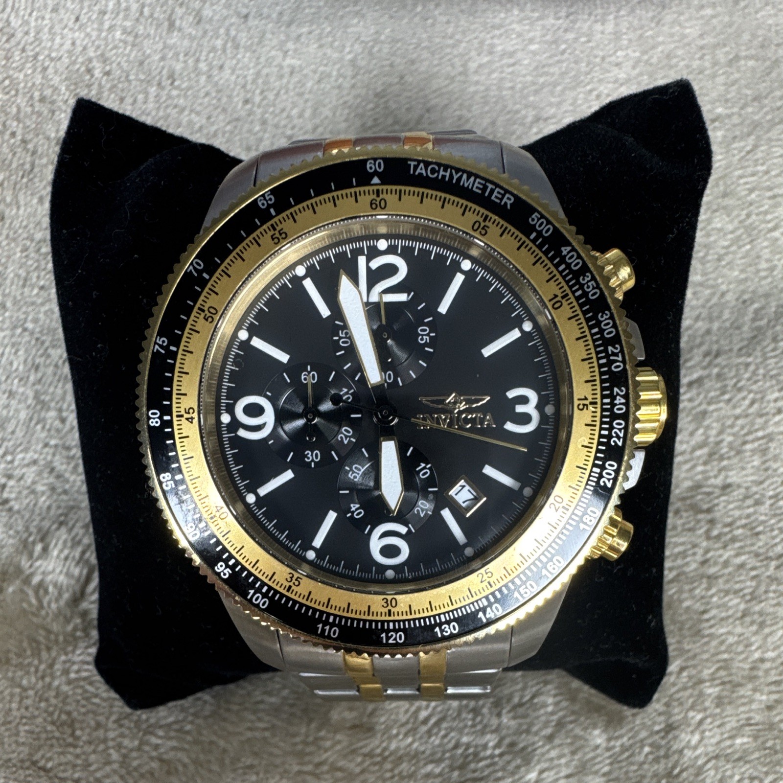 Invicta 13964 Specialty Chronograph