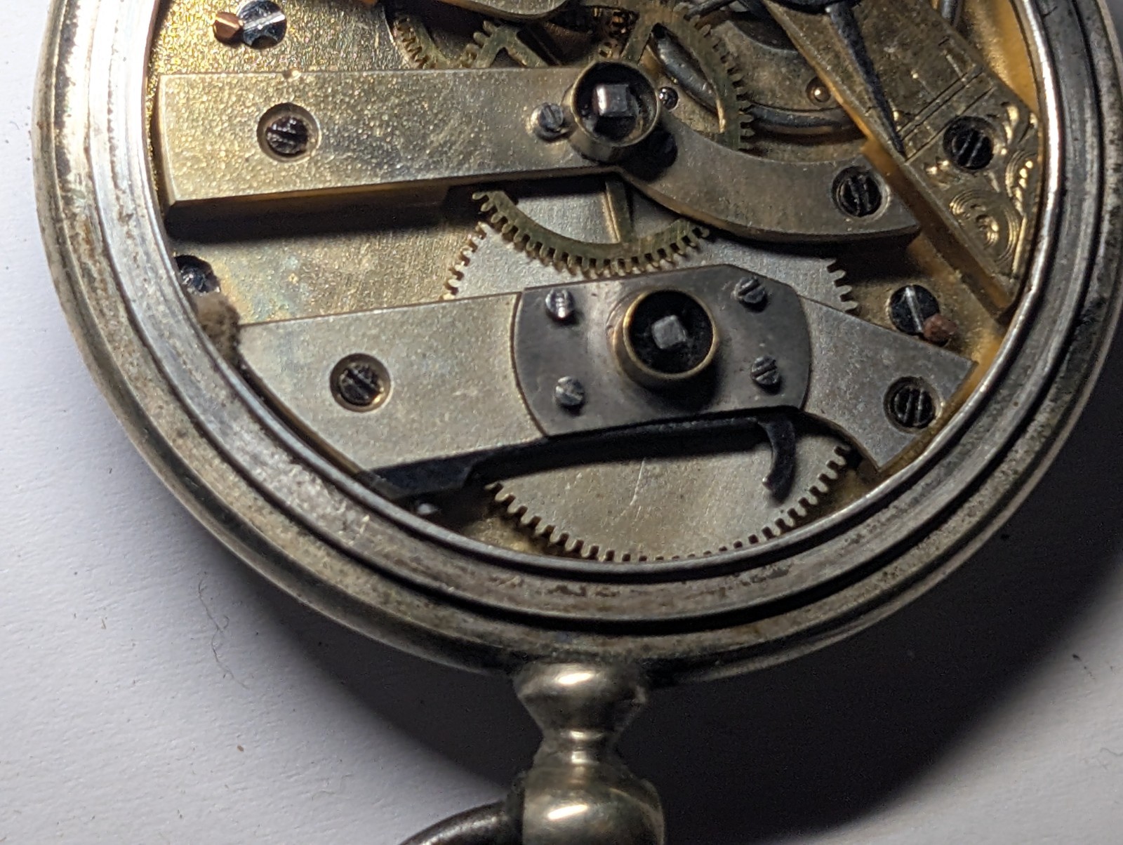 ANTIQUE CYLINDER POCKET WATCH WITH POCKET WATCH HOLDER