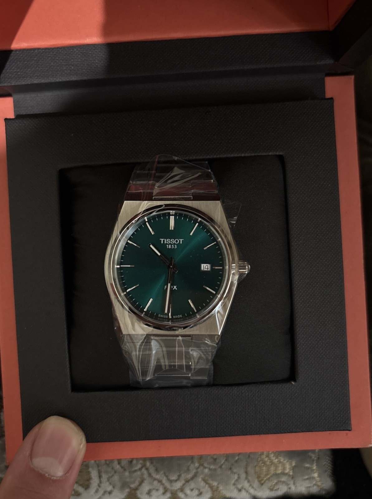 Tissot PRX Quartz Mens Watch – 40mm – T1374101109100 Green Dial Brand New