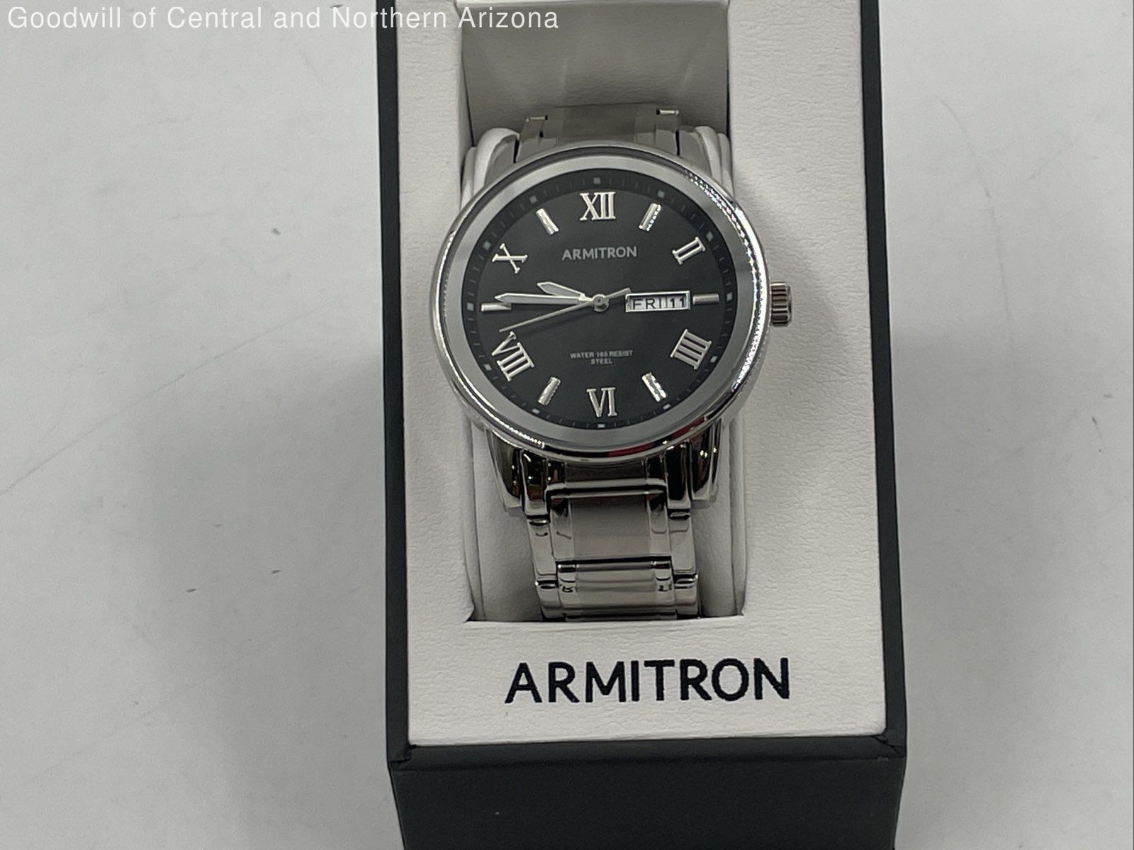 Armitron 20/4935SV Silver-Tone Day/Date Dress Watch