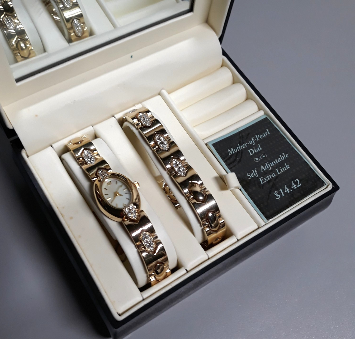 Vintage Gold‑Tone Mother‑of‑Pearl Dial Watch Set NOS in Box Self‑Adjustable Band
