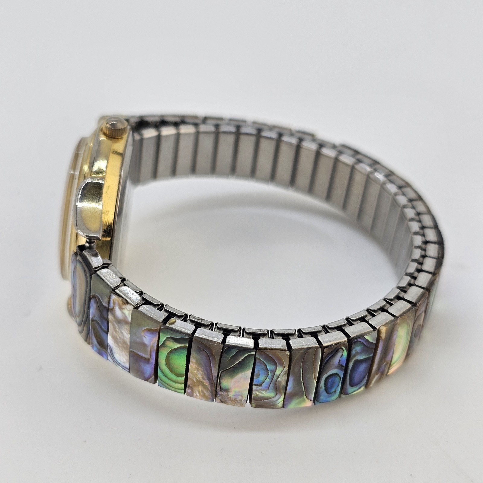 28MM Women’s Watch Multicolor Multicolor Expandable Band 6″ NEW Battery