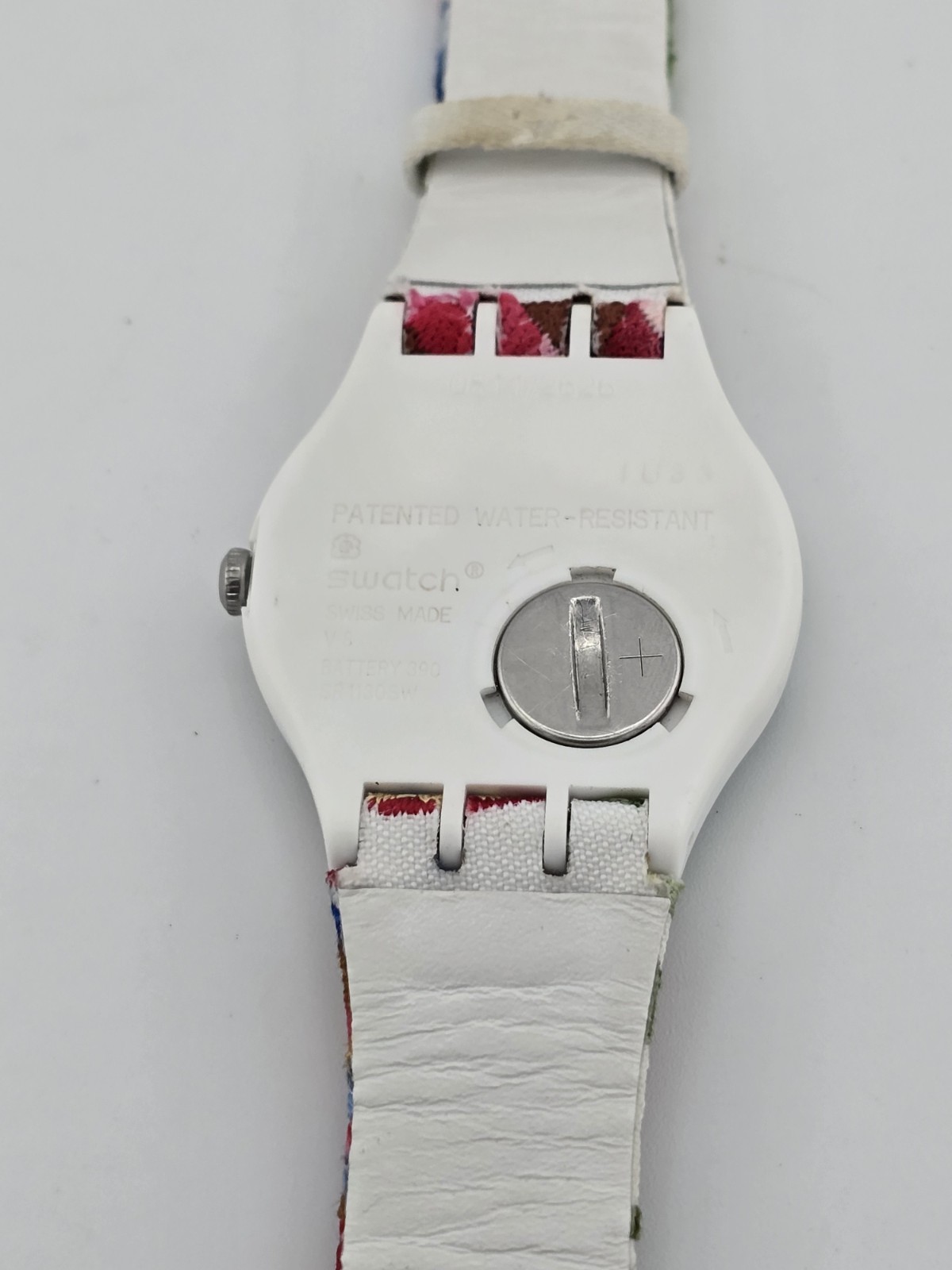 Original 2016 Swatch Art Watch – “Piolin’s Time” by Chiachio & Giannone SUOZ240S
