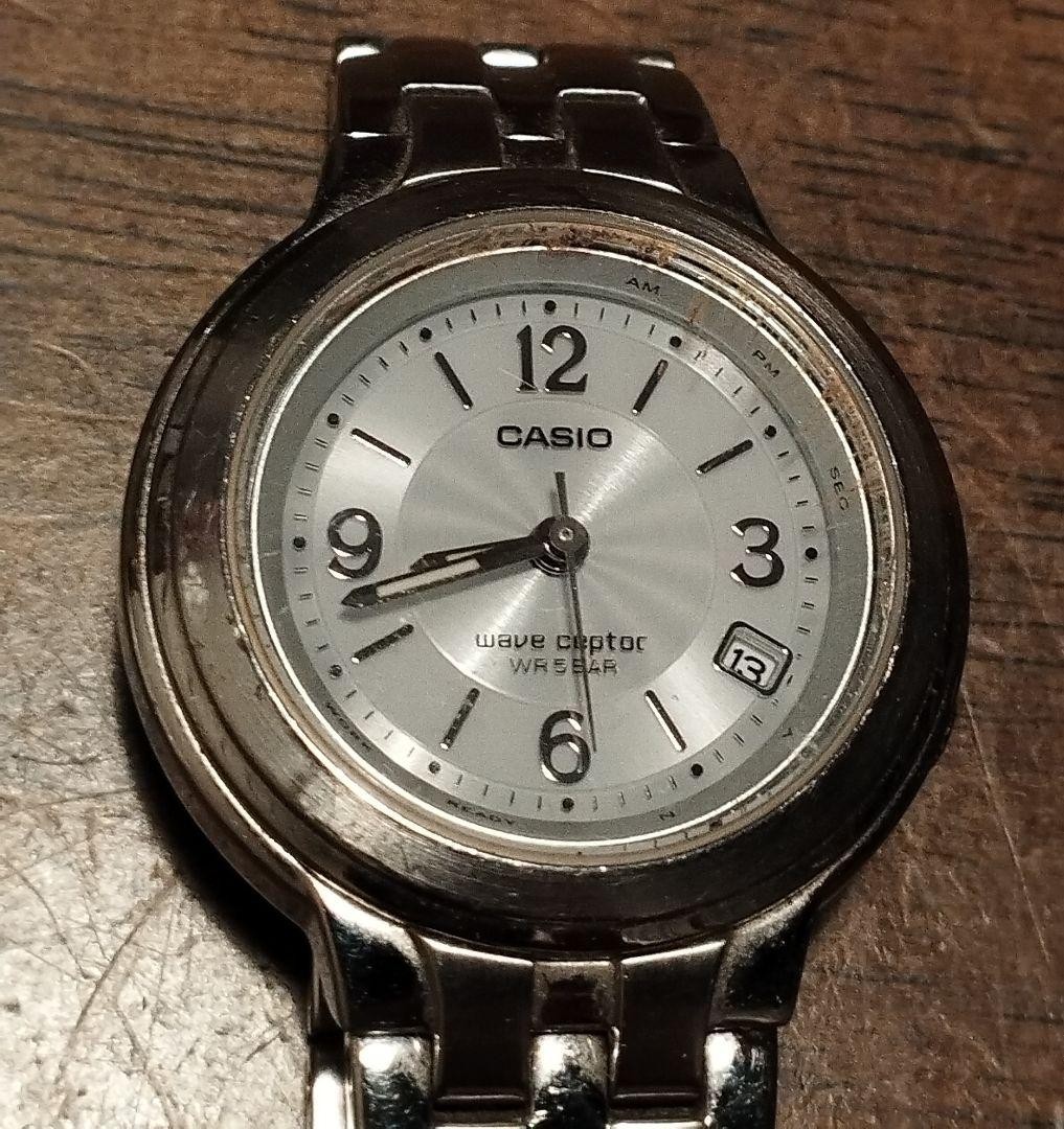 BR4 Casio Wave Ceptor Radio-Controlled Solar Watch with Date Display