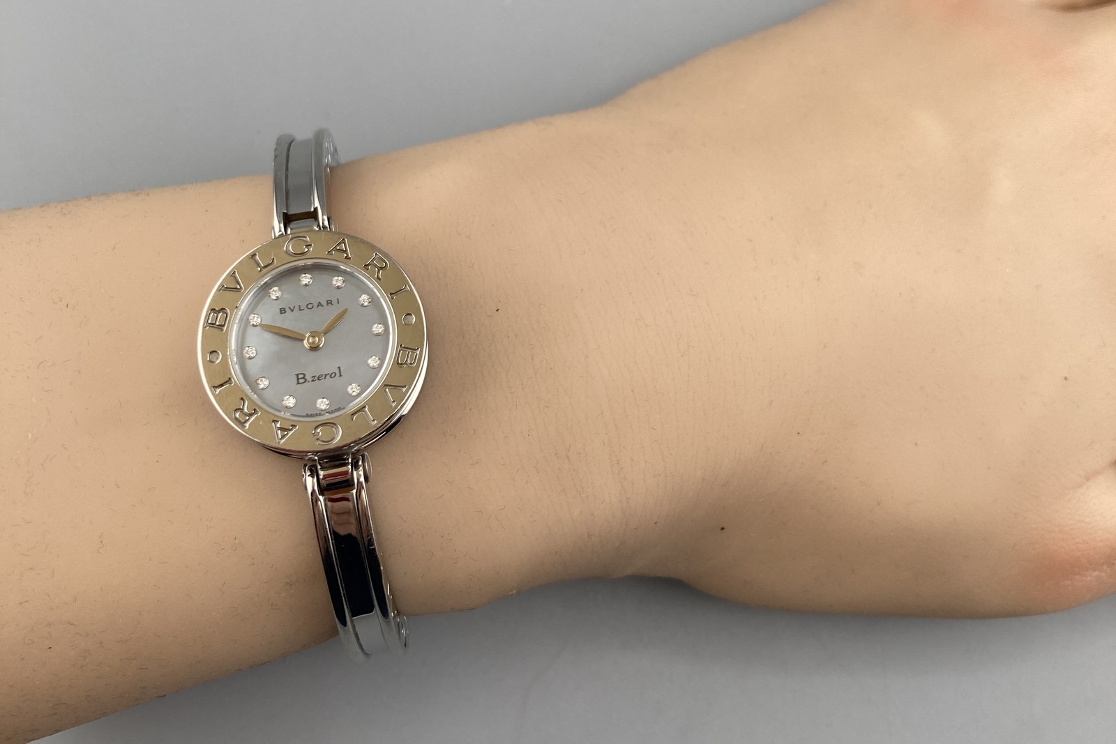 Boxed BVLGARI B.zero1 BZ22S 22mm 12P Diamond SS Band Womens Vintage Quartz Watch