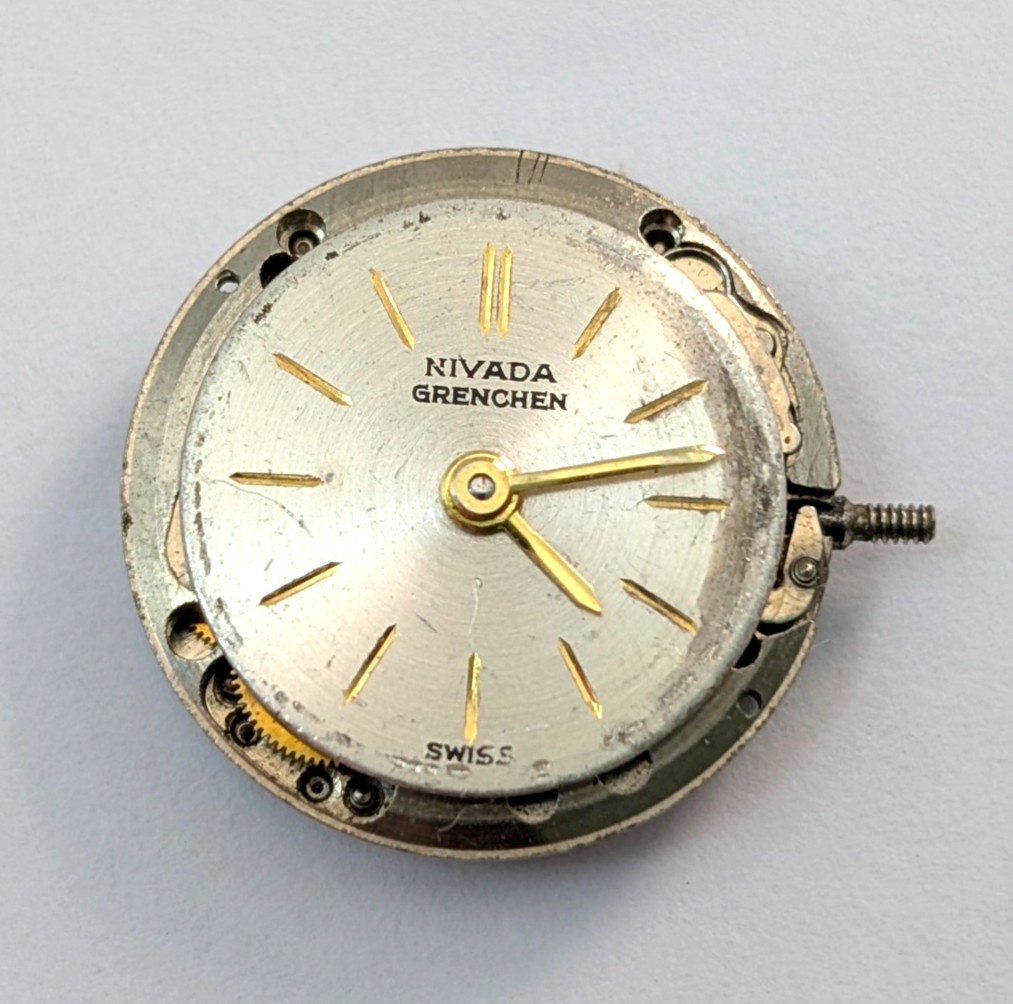Vintage NIVADA GRENCHEN SA Croton 17j 16mm Swiss Watch Movement Parts or Repair