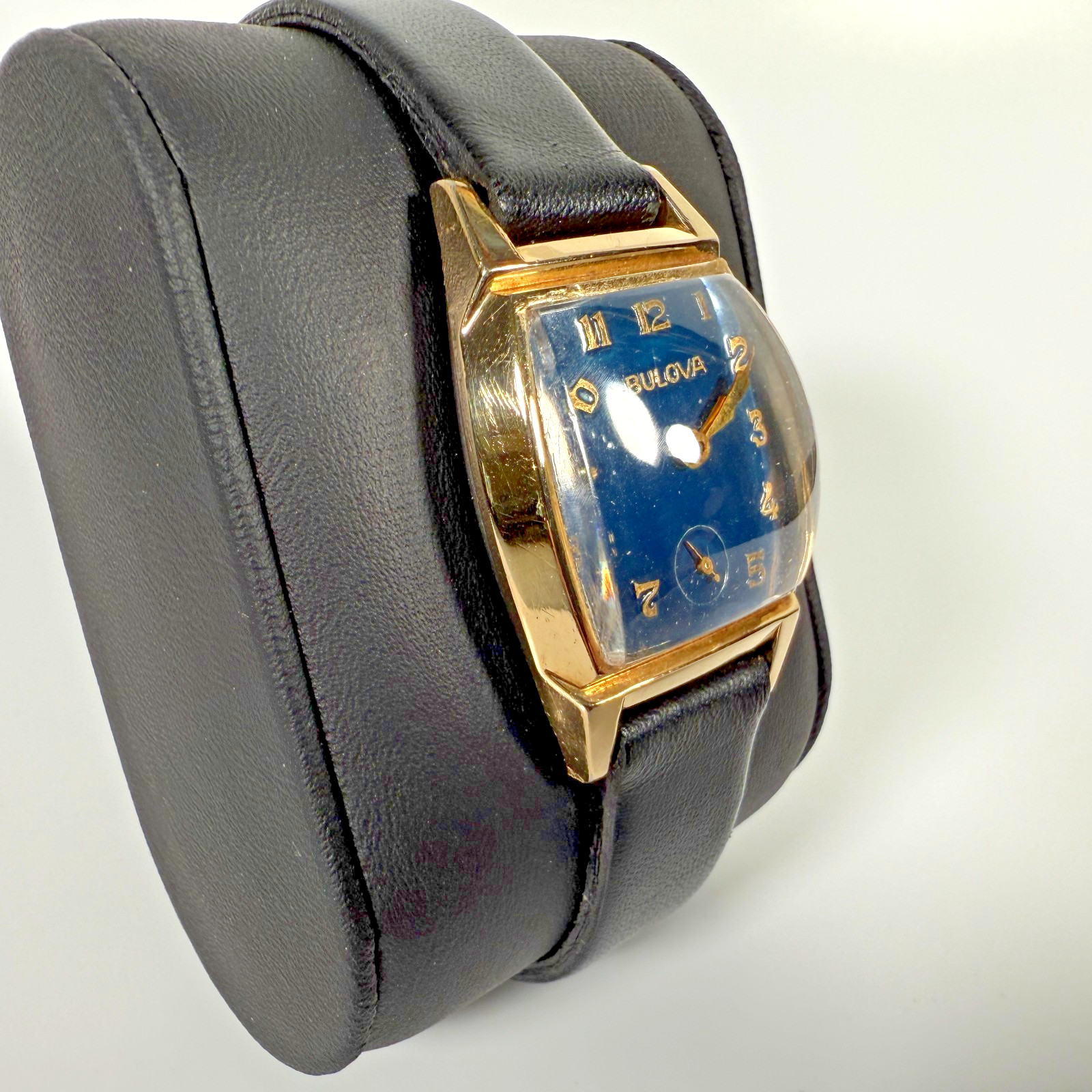 Vintage Bulova 10BC Art Deco Blue Dial 17J Mechanical Wristwatch Runs Very c1939