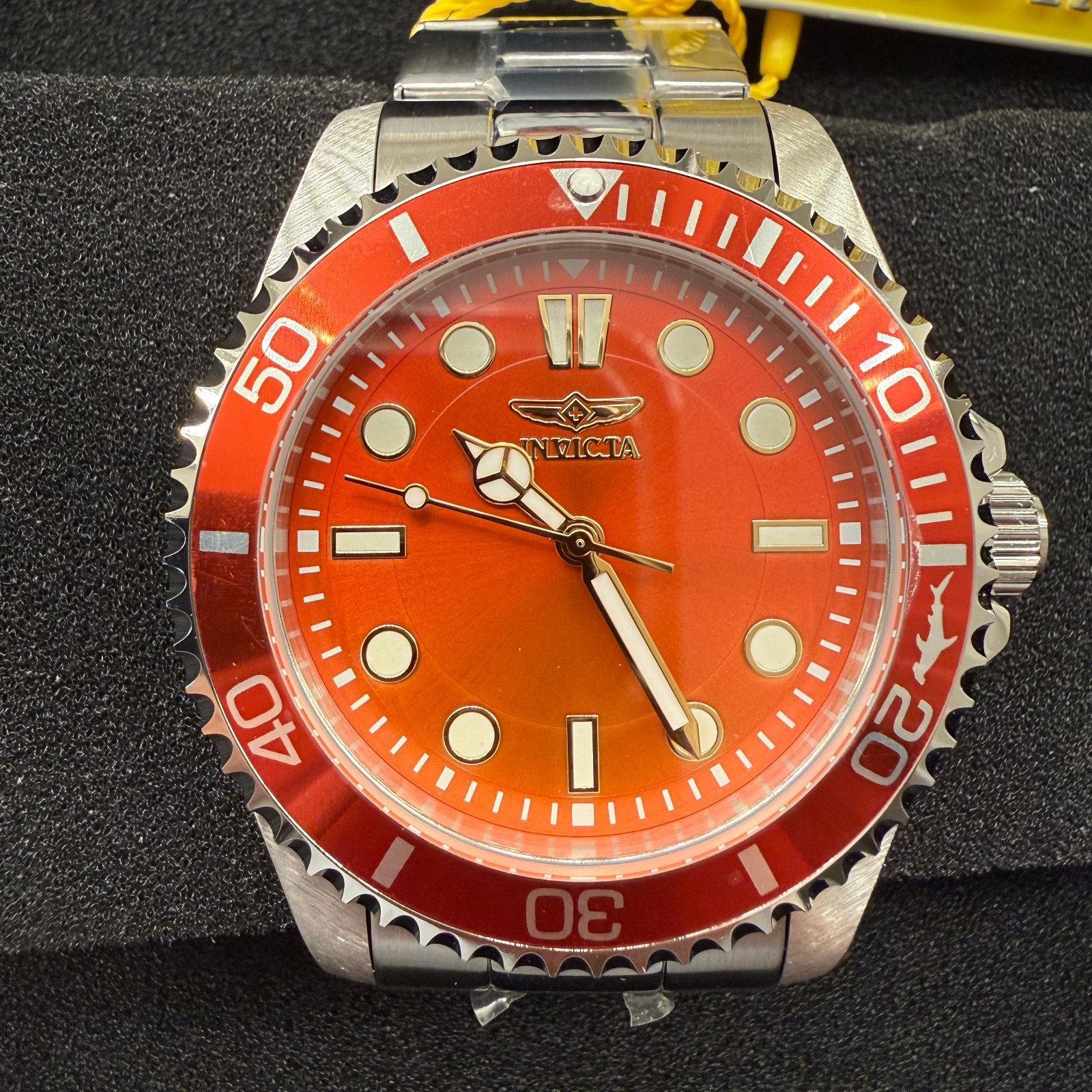 $249 INVICTA PRO DIVER MENS RED SILVER 43MM QUARTZ STEEL WATCH 50506 NIB